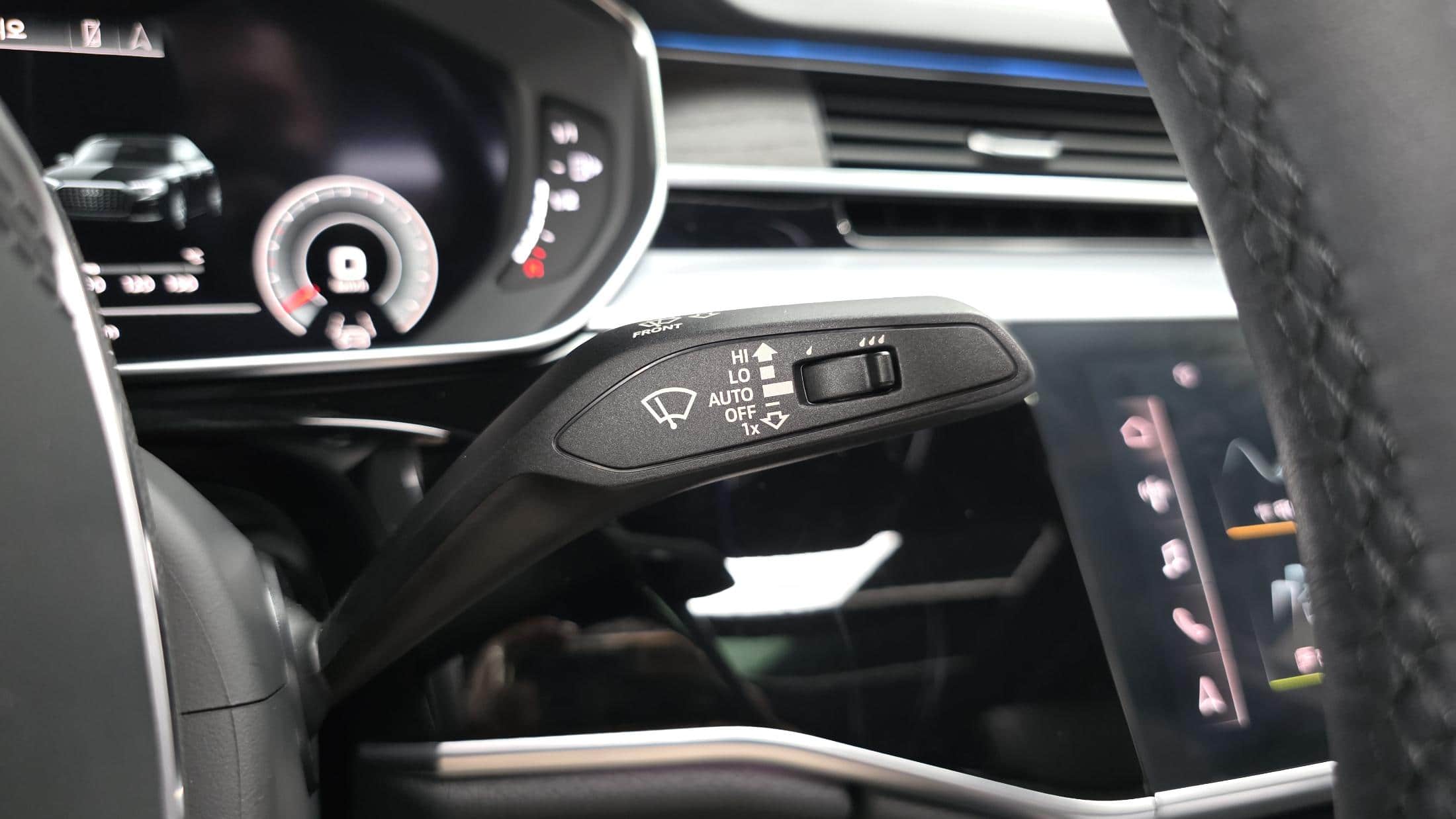 2023 AUDI A8 55 TFSI Quattro Premium LWB - 2023 アウディ A8