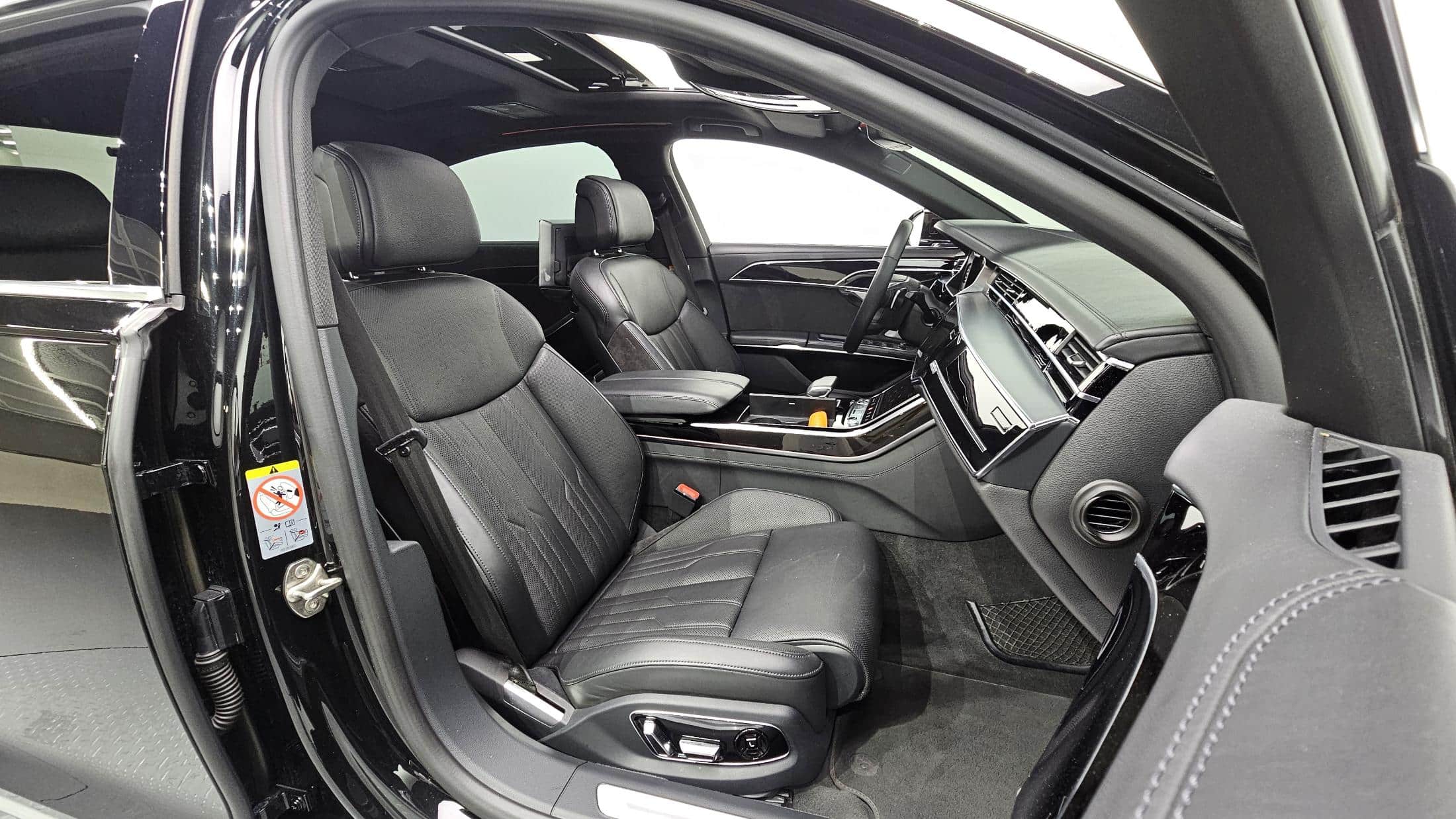 2021 AUDI A8 50 TDI Quattro LWB