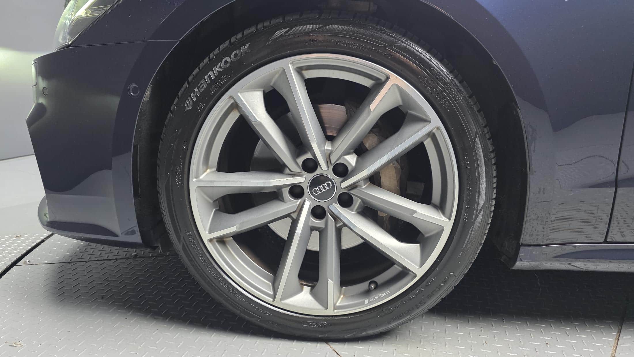 2020 AUDI A7 50 TDI Quattrp Premium - 2020 أودي A7