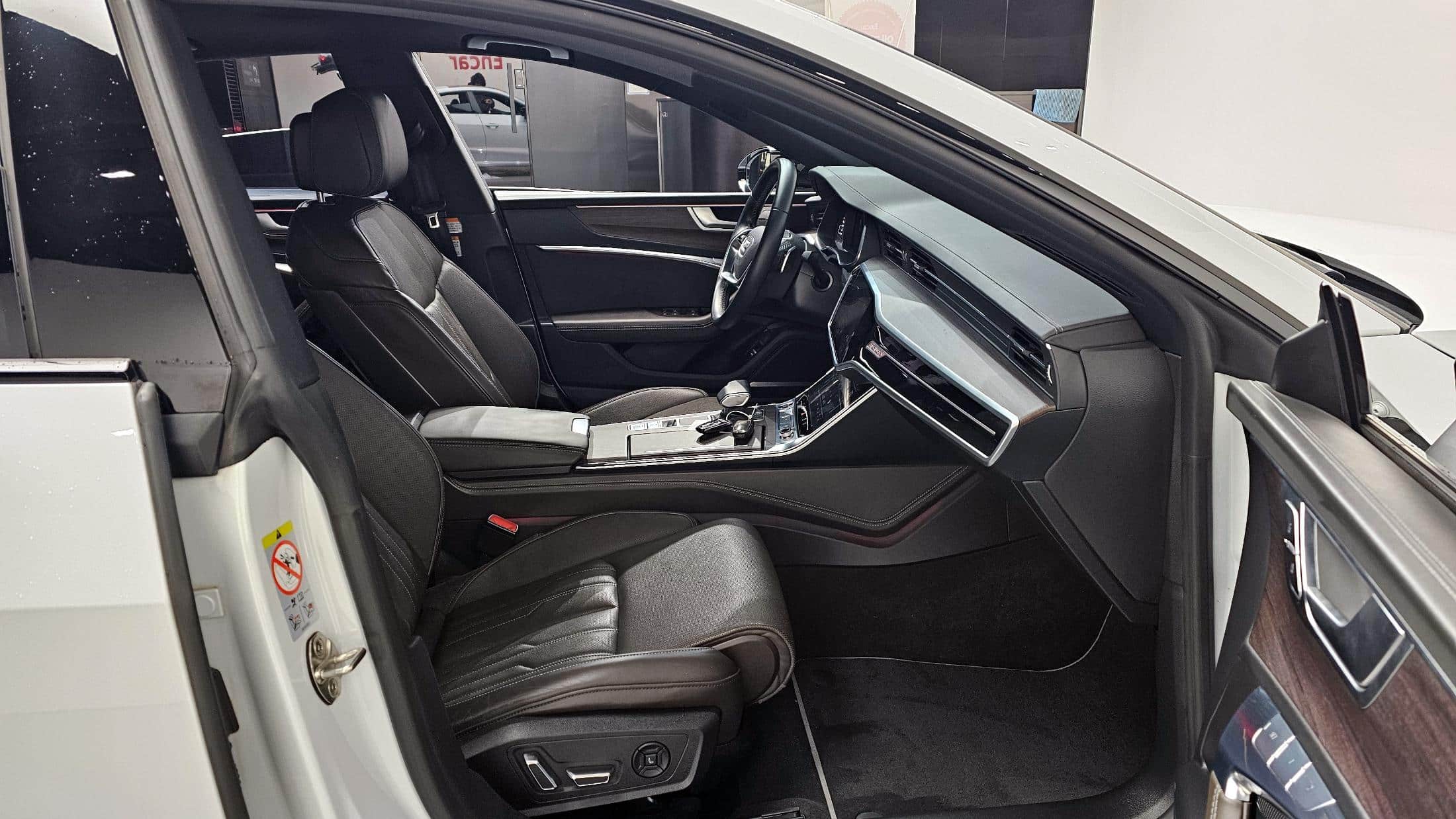2022 AUDI A7 55 TFSI Quattro Premium - 2022 アウディ A7