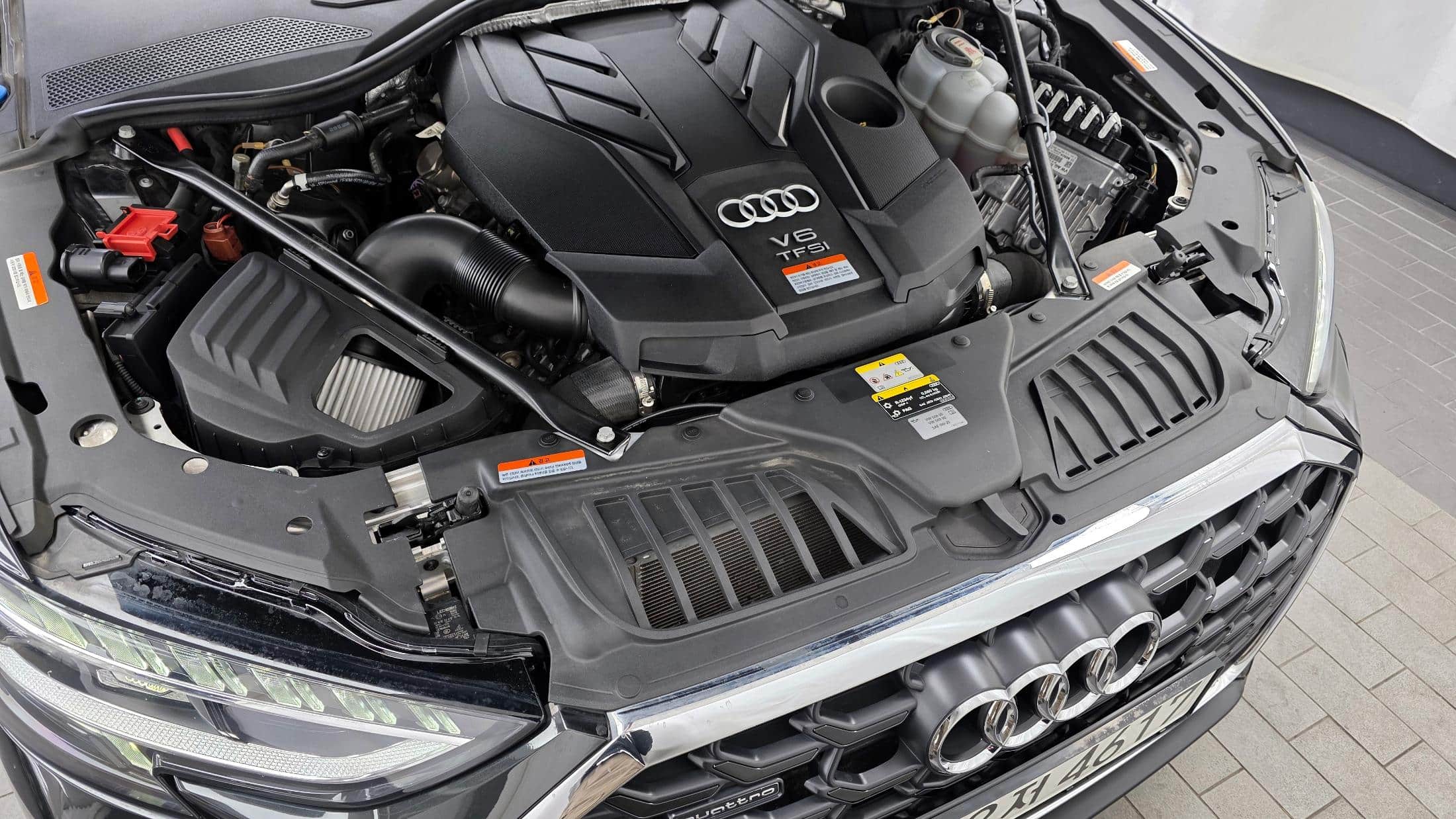 2023 AUDI A8 55 TFSI Quattro Premium LWB