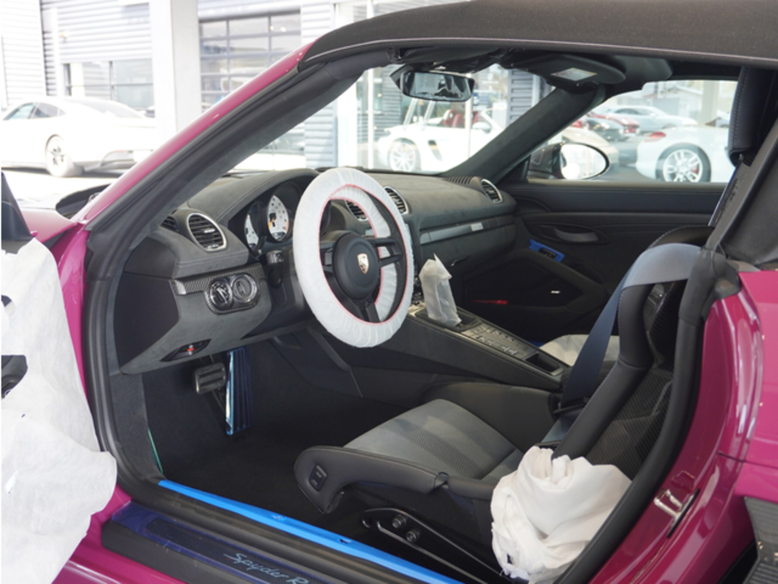 2025 Porsche 718Spider