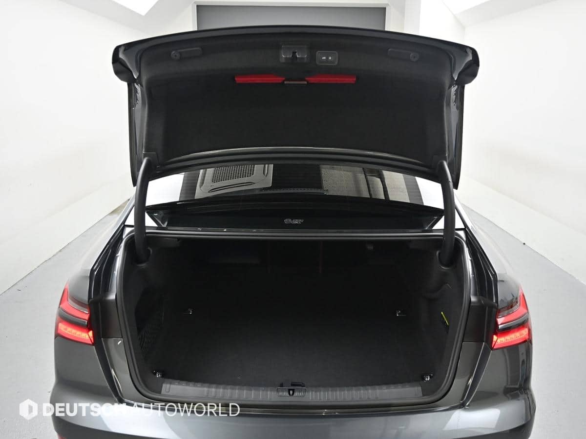 2023 AUDI A6 - 2023 アウディ A6