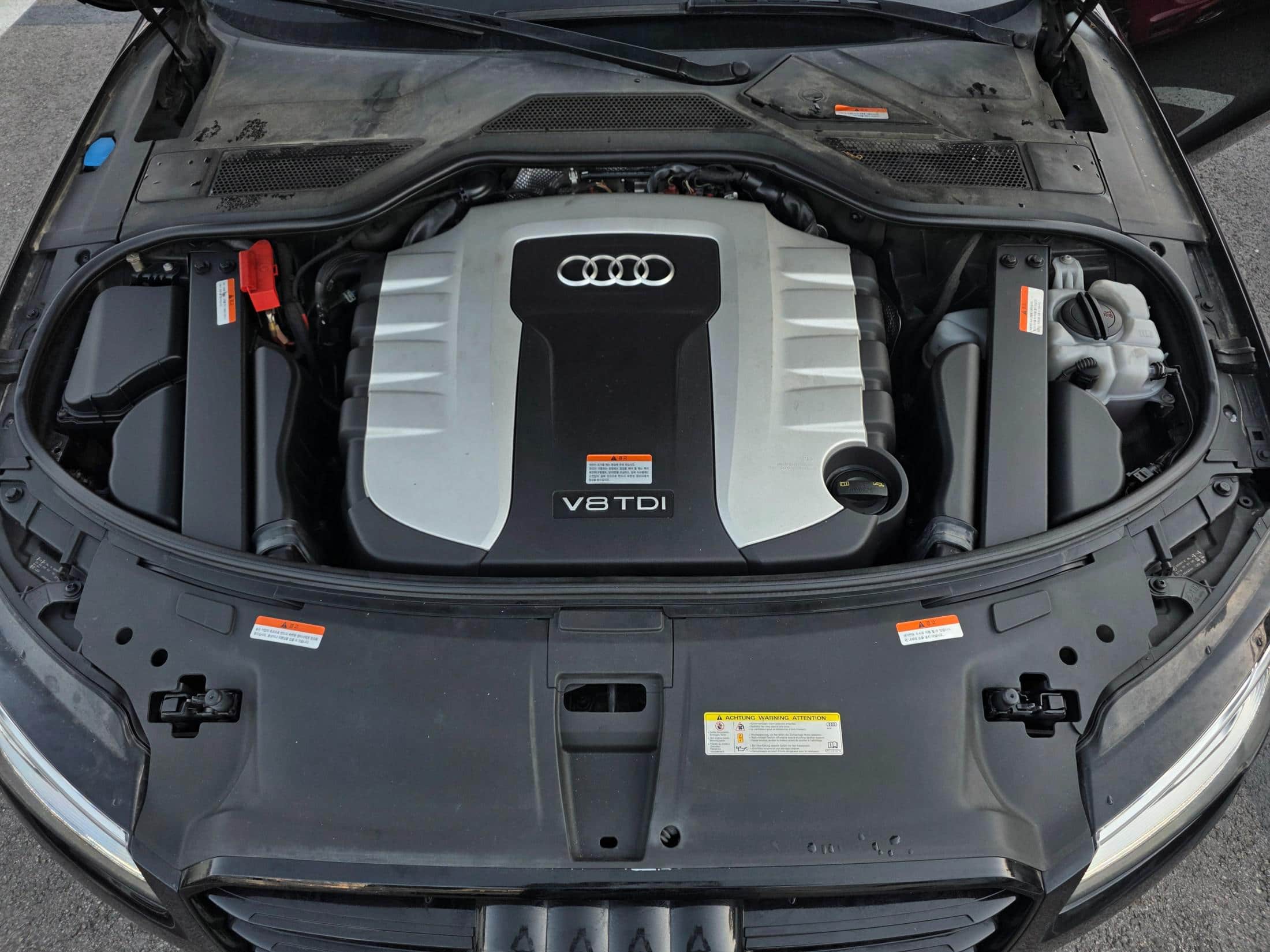 2015 AUDI A8 60 TDI Quattro - 2015 أودي A8