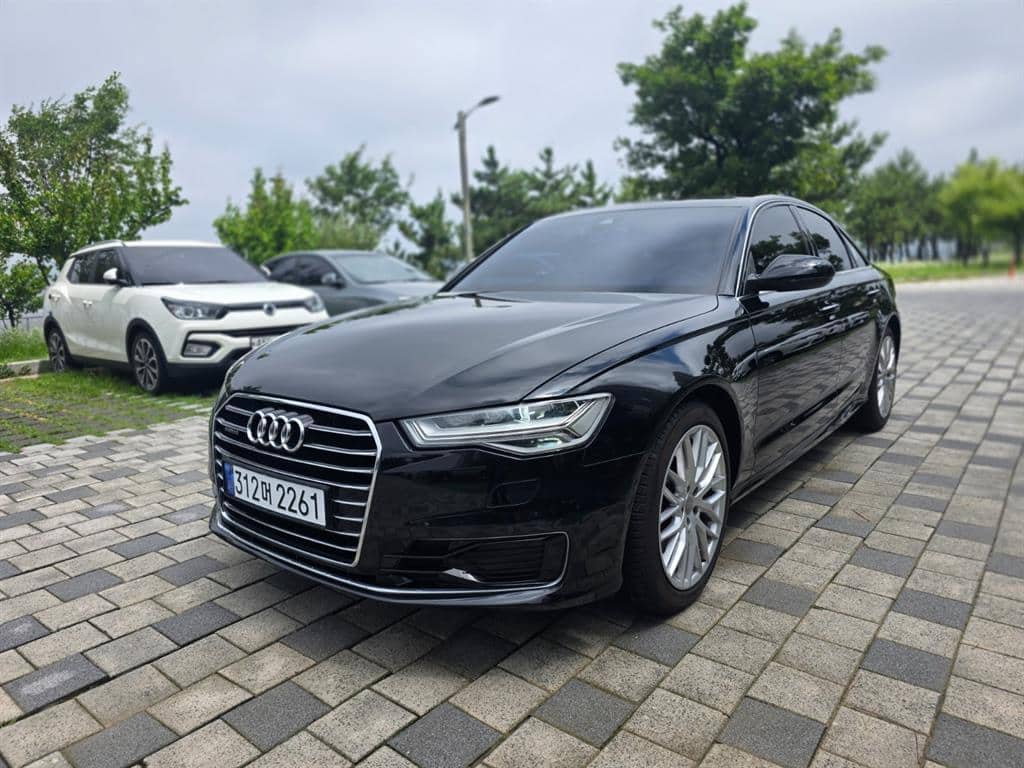 2016 AUDI A6 - 2016 أودي A6