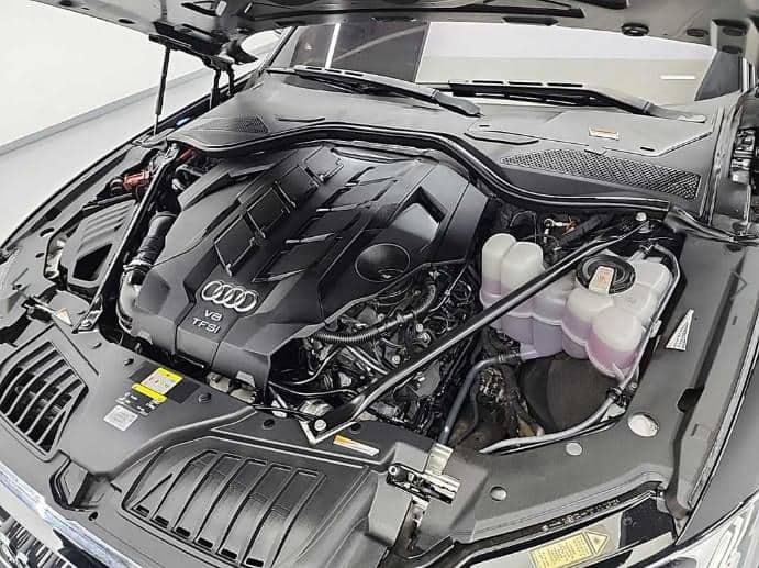 2021 AUDI A8 60 TFSI Quattro LWB - 2021 アウディ A8