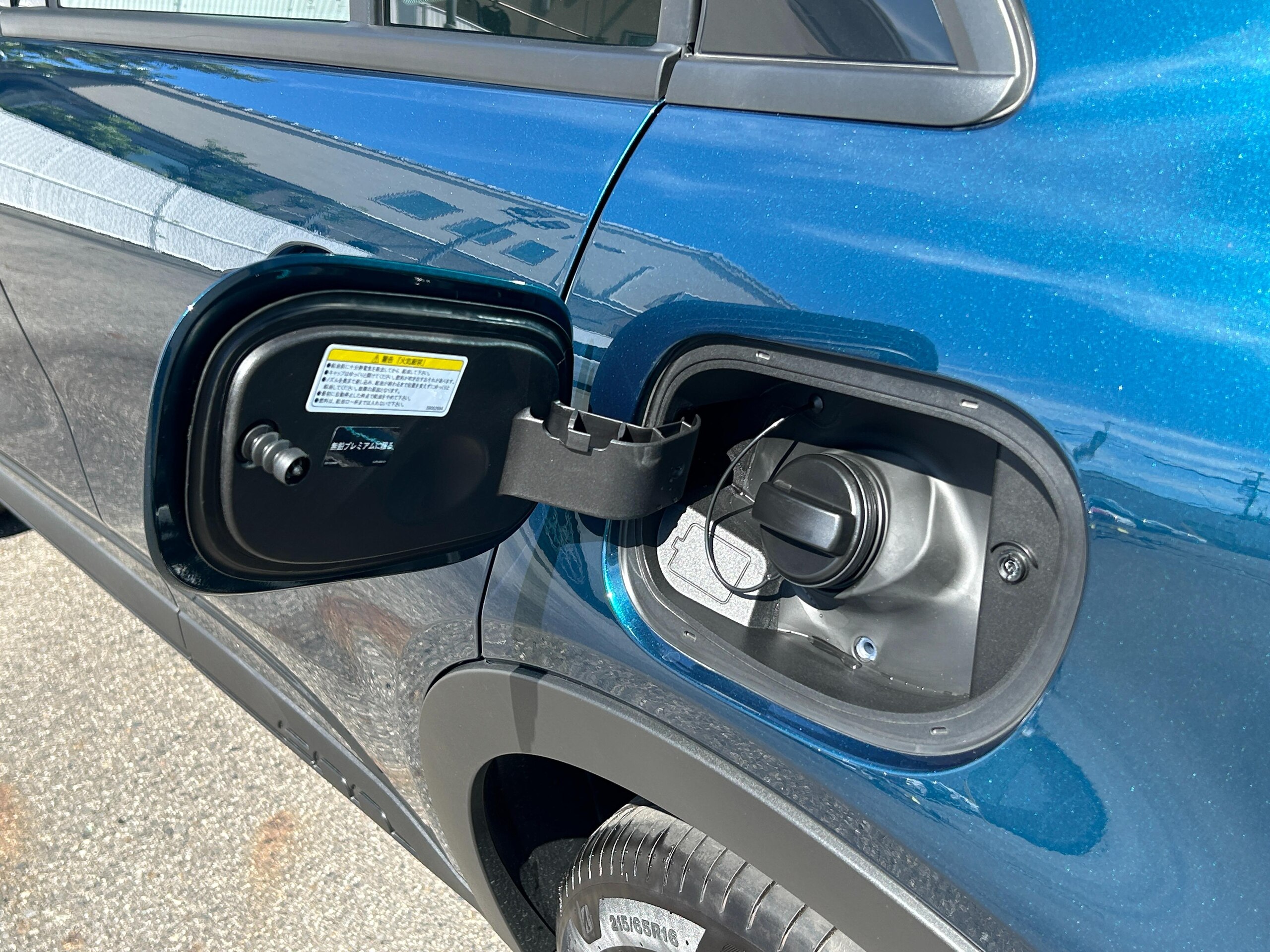 2025 Fiat 600Hybrid - フィアット 600ハイブリッド 1.2 元代車 新車保証継承 LEDヘッドライト LEDデイタイムランニングライト シートヒーター ナビゲーションシステム 360°パーキングセンサー