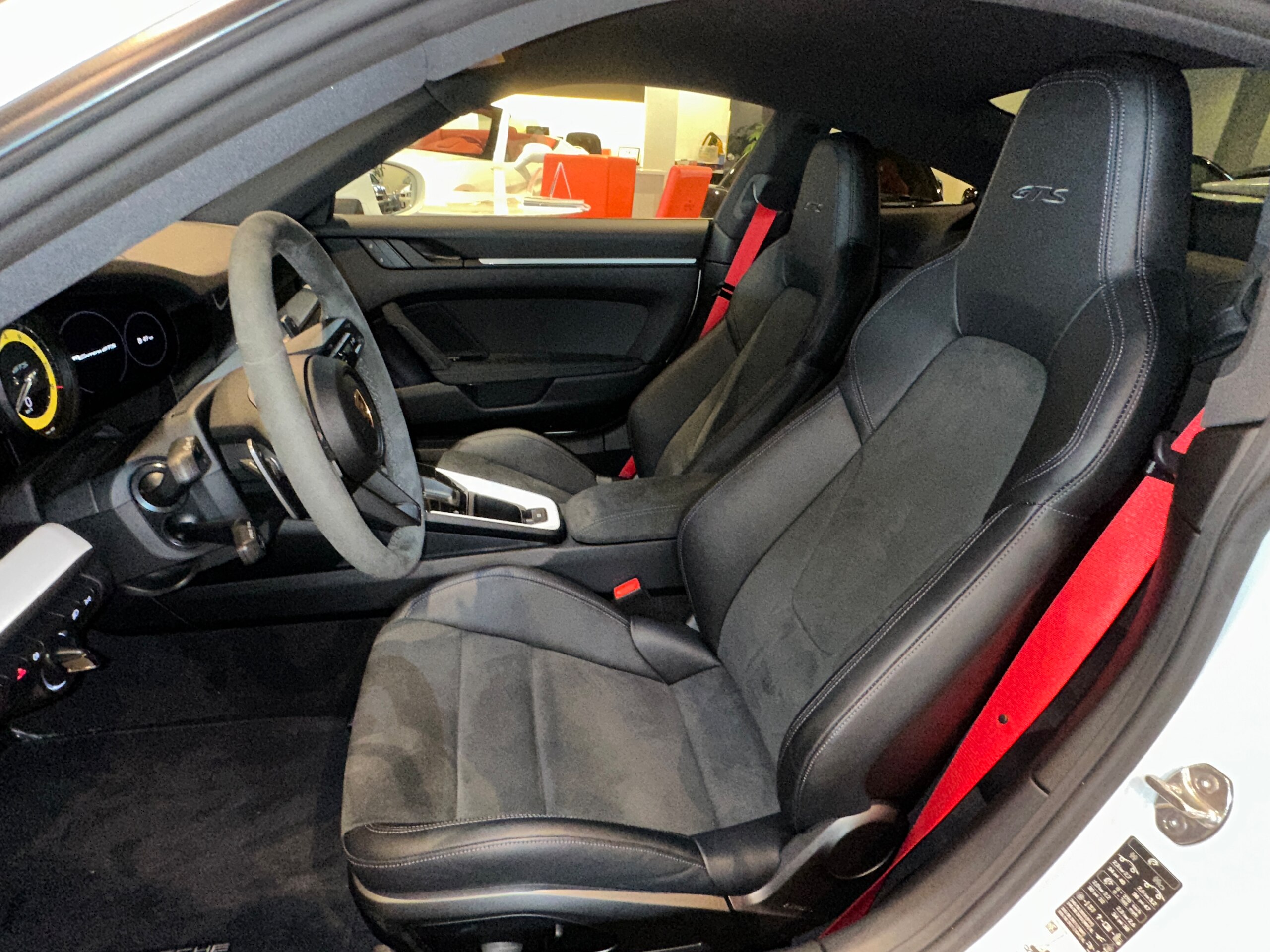 2023 Porsche 911