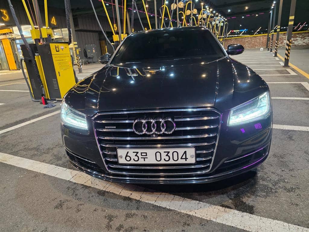 2015 AUDI A8 - 2015 أودي A8