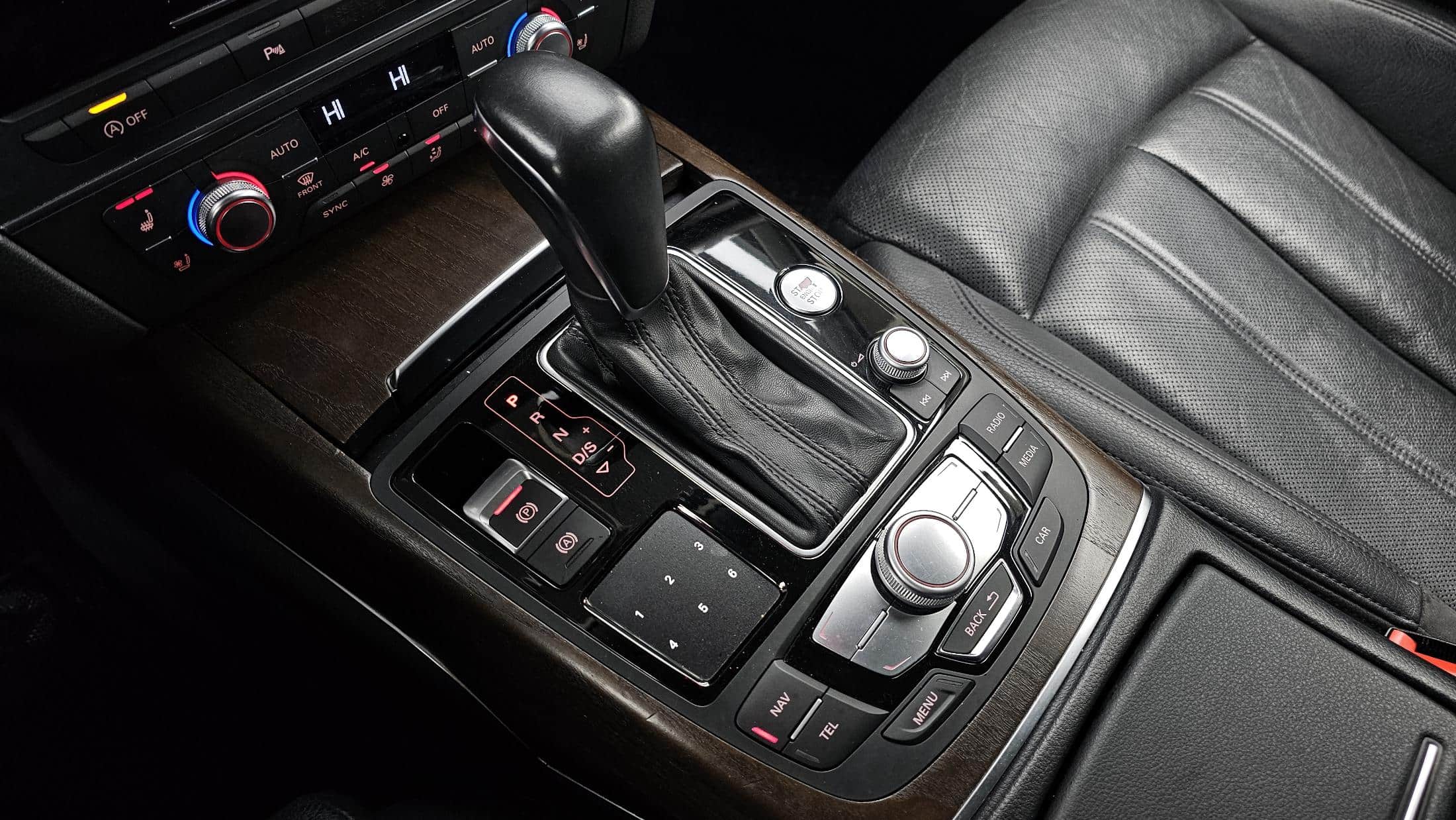 2016 AUDI A6 35 TDI Premium - 2016 アウディ A6