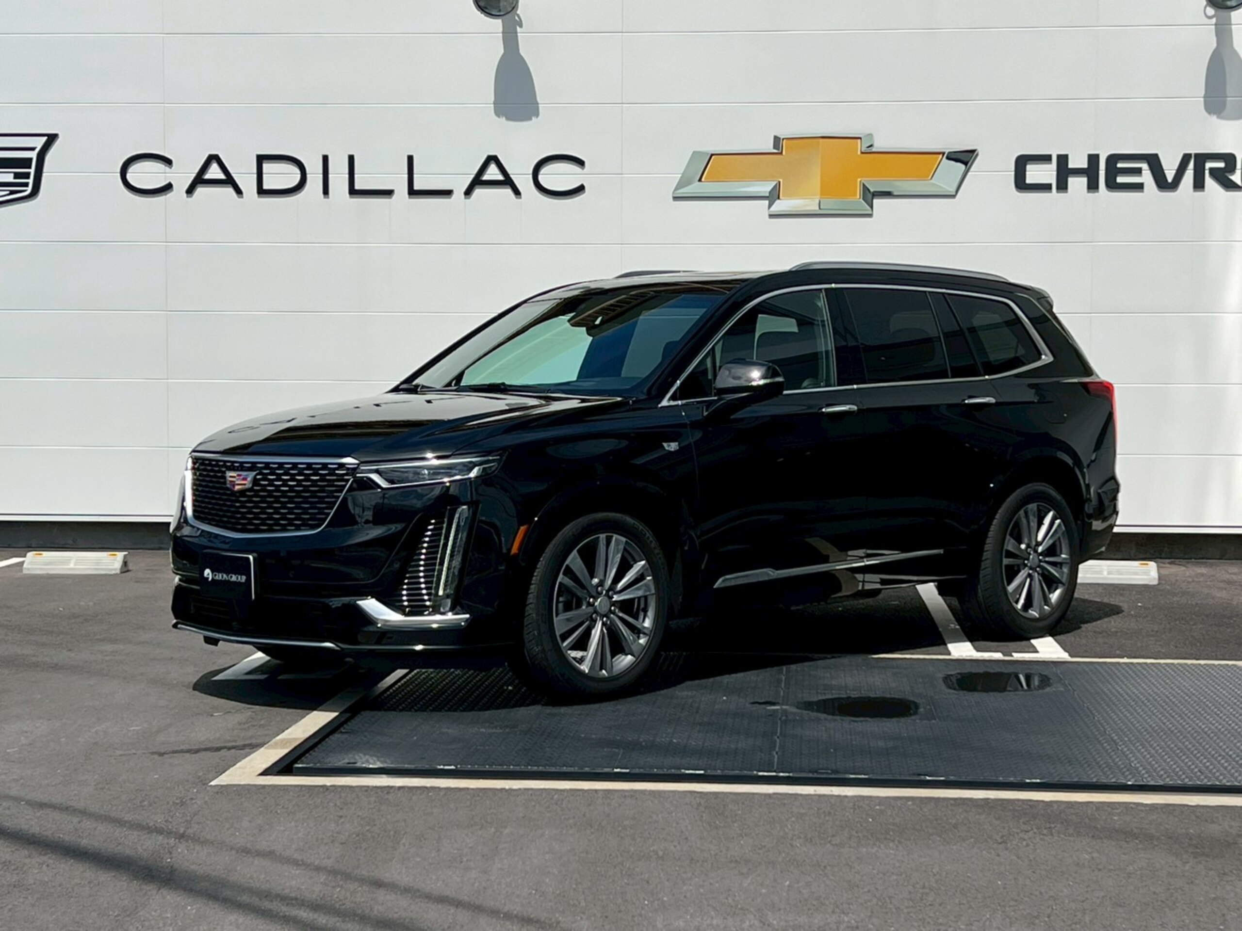 2025 Cadillac XT6 - キャデラック XT6 プラチナム プラチナム 正規ディーラー車 元デモカー サンルーフ 本革シート AppleCarPlay AndroidAuto BOSEサウンド アダプティブクルーズ 3列シート シートヒーター ベンチレーション