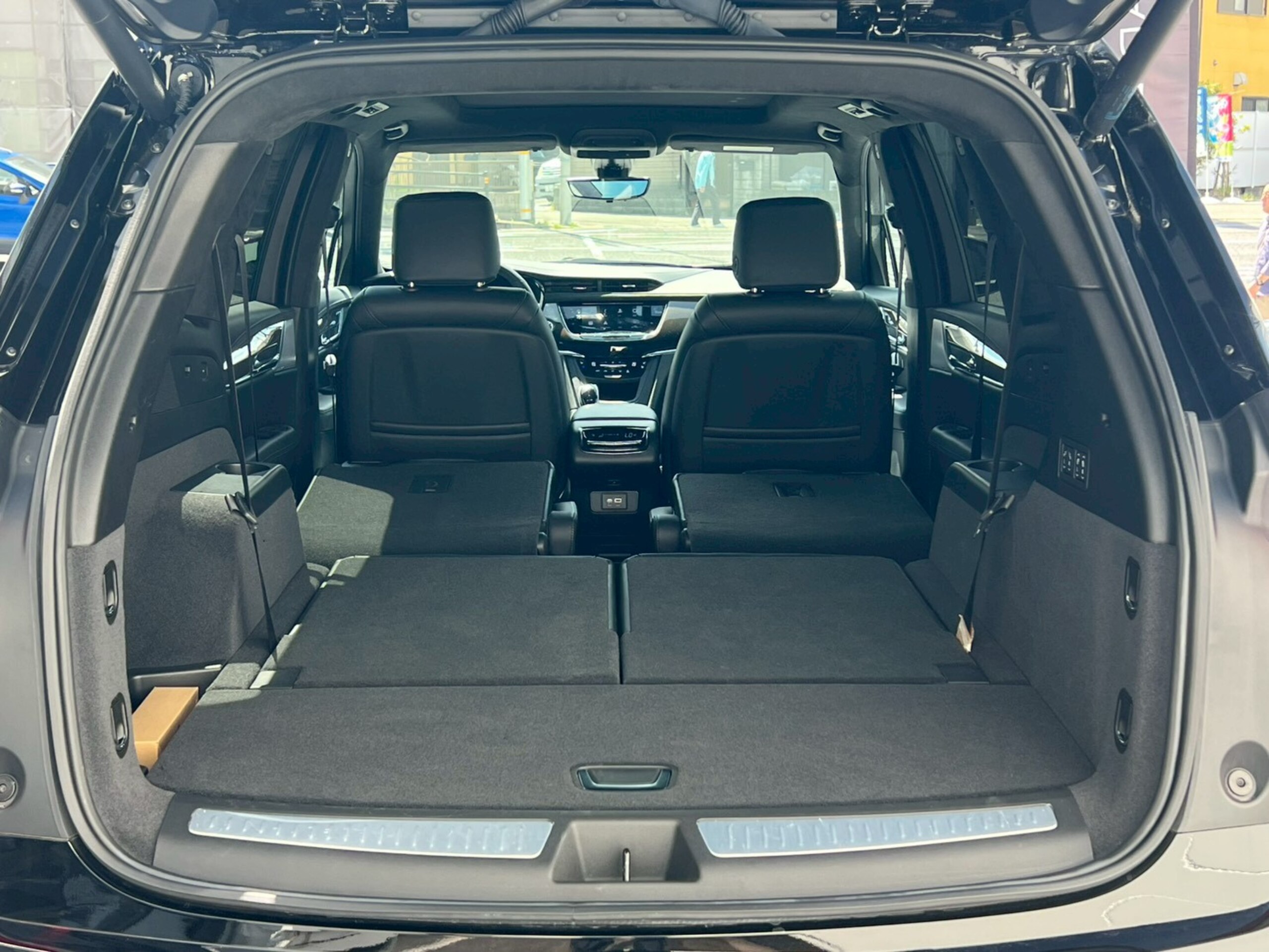 2025 Cadillac XT6
