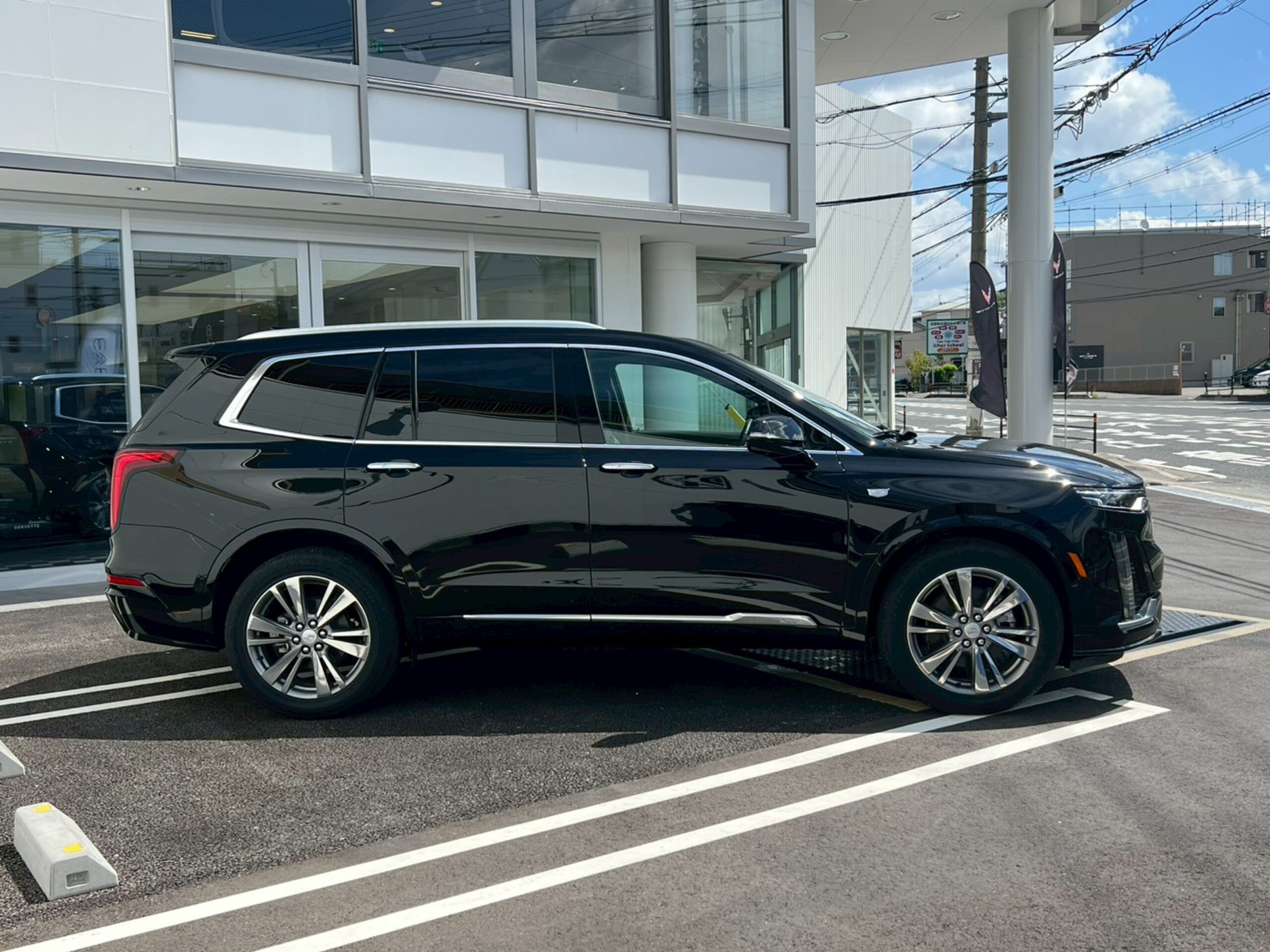 2025 Cadillac XT6