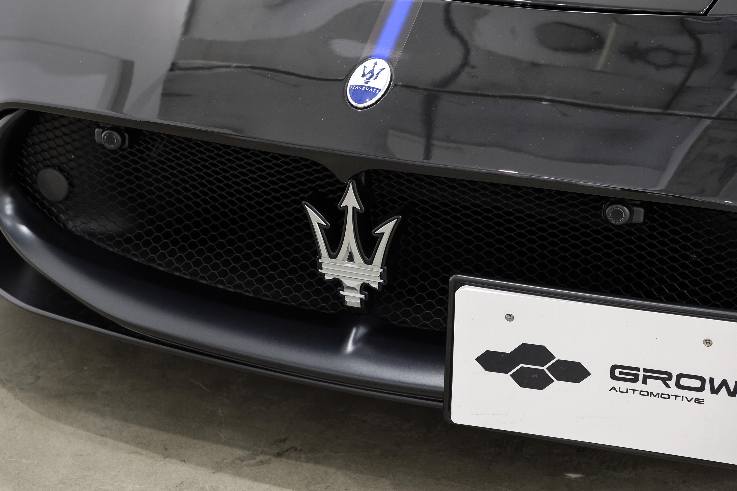 2022 Maserati MC20 - マセラティ MC20 3.0 1年保証・カーボンセラミックブレーキ・カーボンエンジンカバー・カーボンリアスポイラー・カーボンインテリアパッケージ