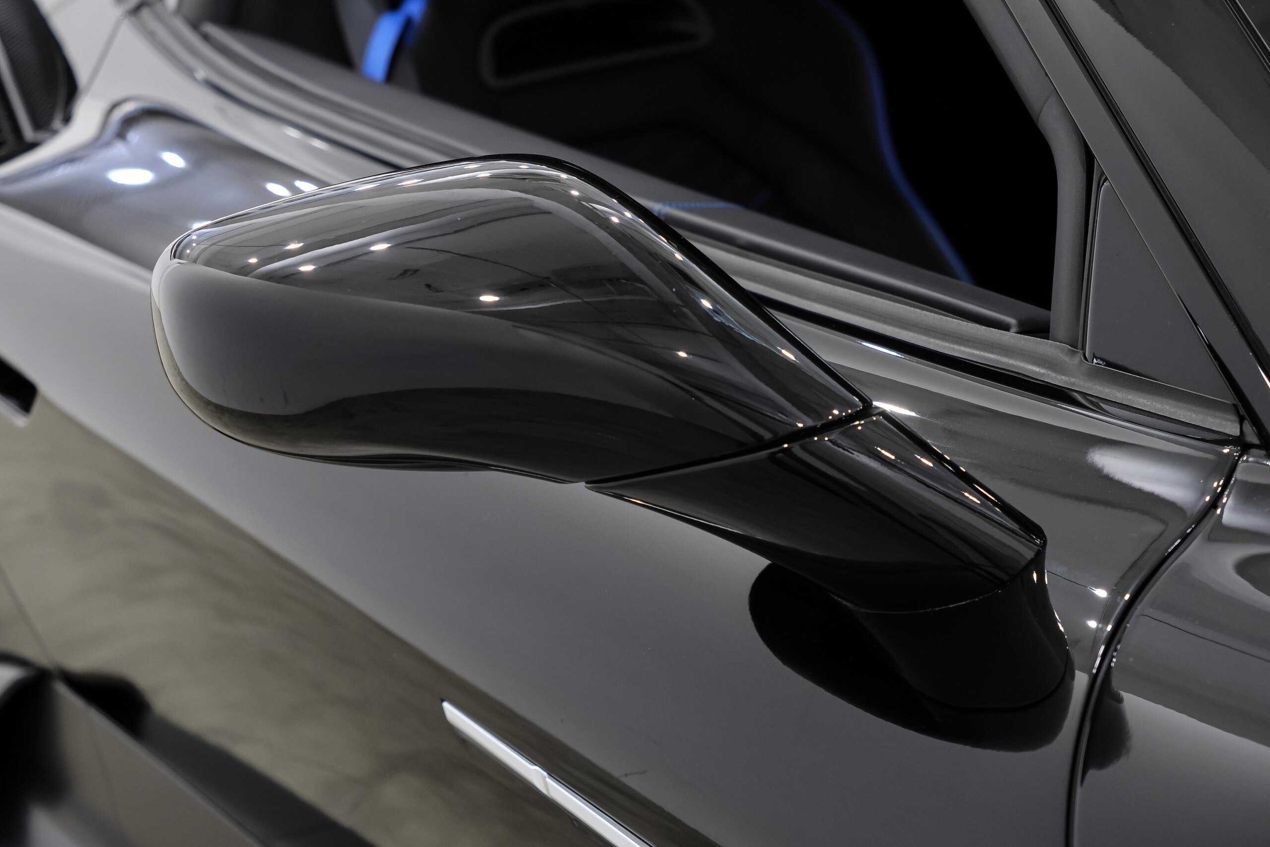 2022 Maserati MC20 - マセラティ MC20 3.0 1年保証・カーボンセラミックブレーキ・カーボンエンジンカバー・カーボンリアスポイラー・カーボンインテリアパッケージ