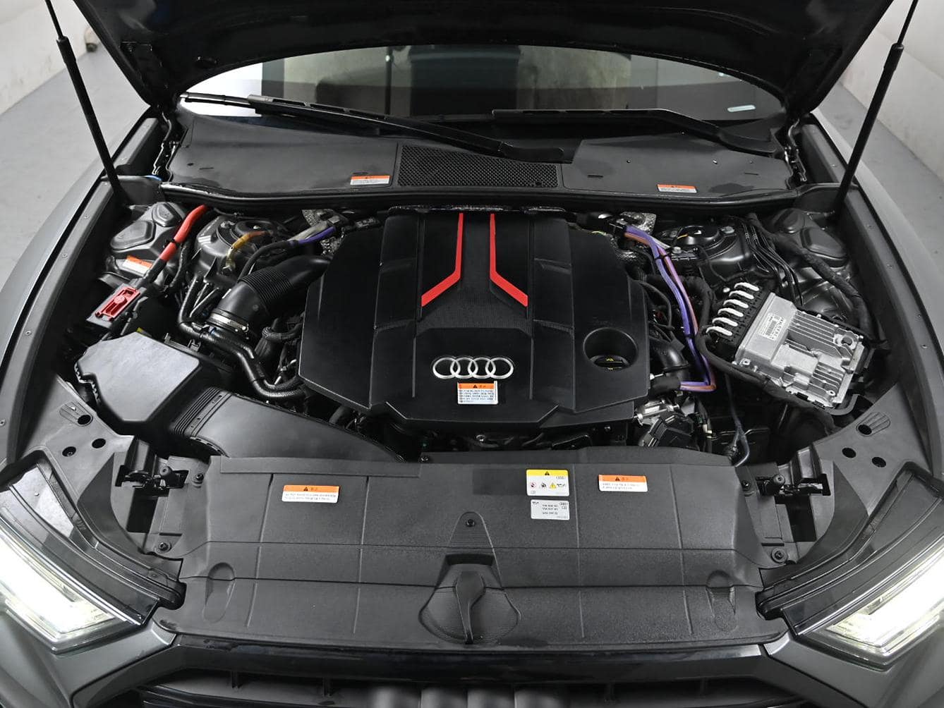 2022 AUDI S6 - 2022 アウディ S6
