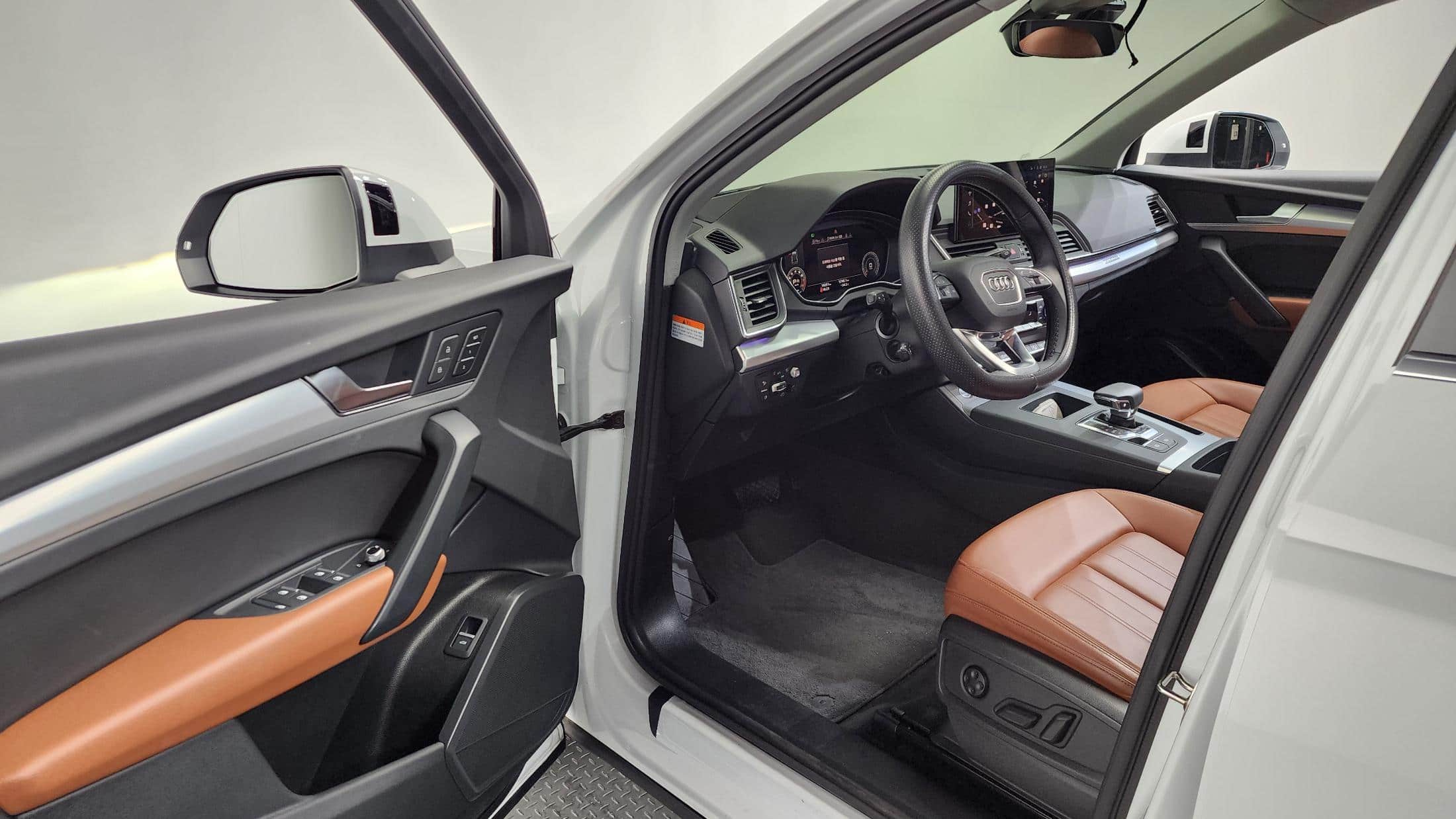 2023 AUDI Q5 45 TFSI Quattro