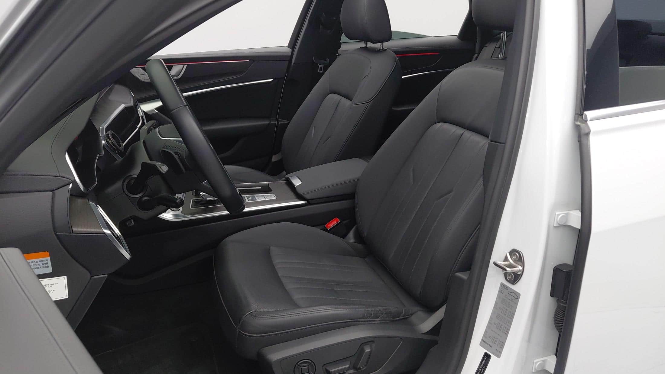 2021 AUDI A6 45 TFSI Premium - 2021 アウディ A6