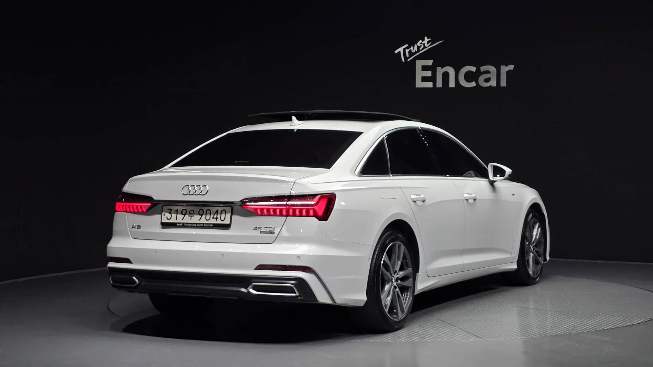 2020 AUDI A6 45 TDI Quattro Premium - 2020 アウディ A6