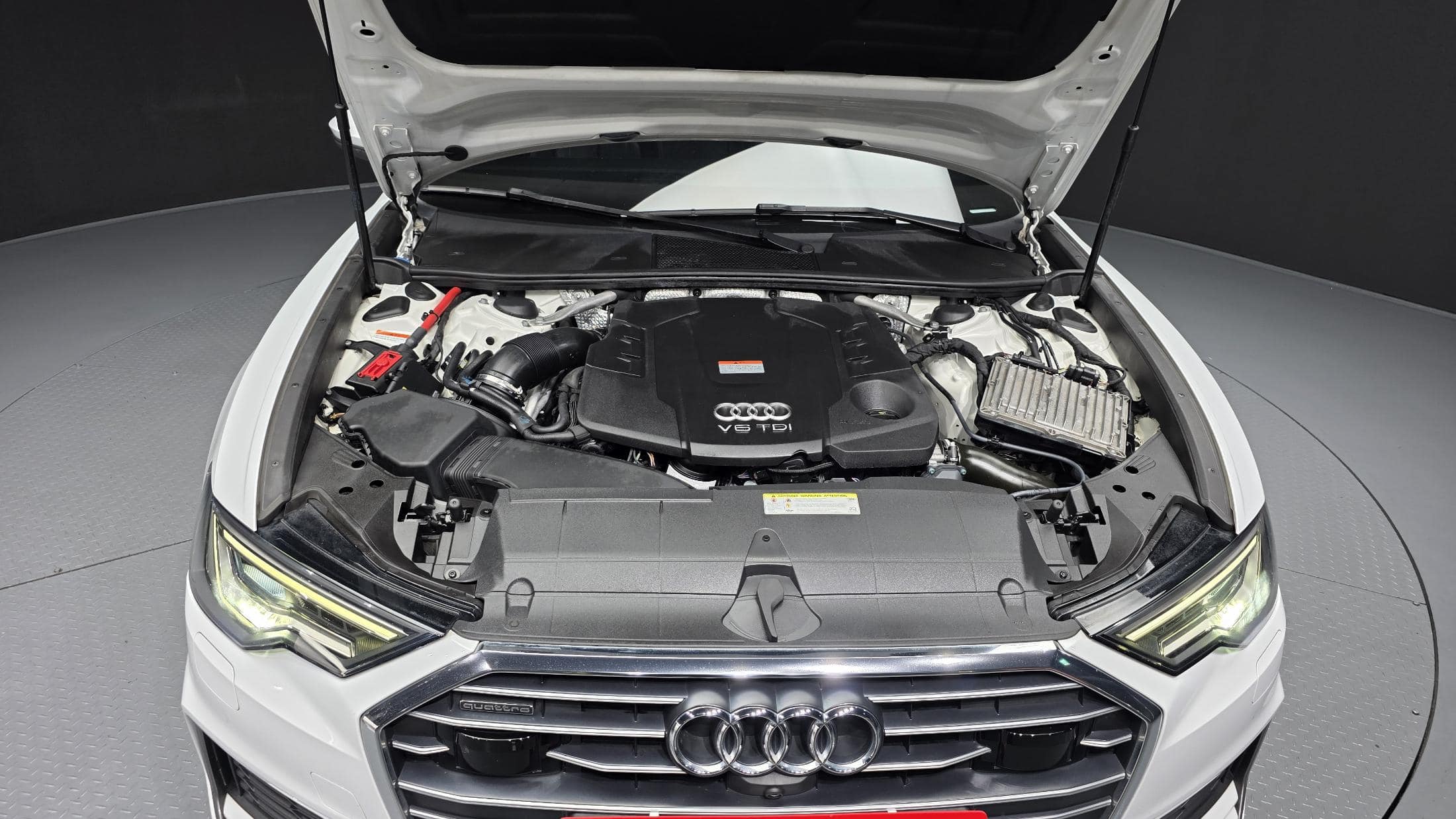 2020 AUDI A6 45 TDI Quattro Premium - 2020 アウディ A6