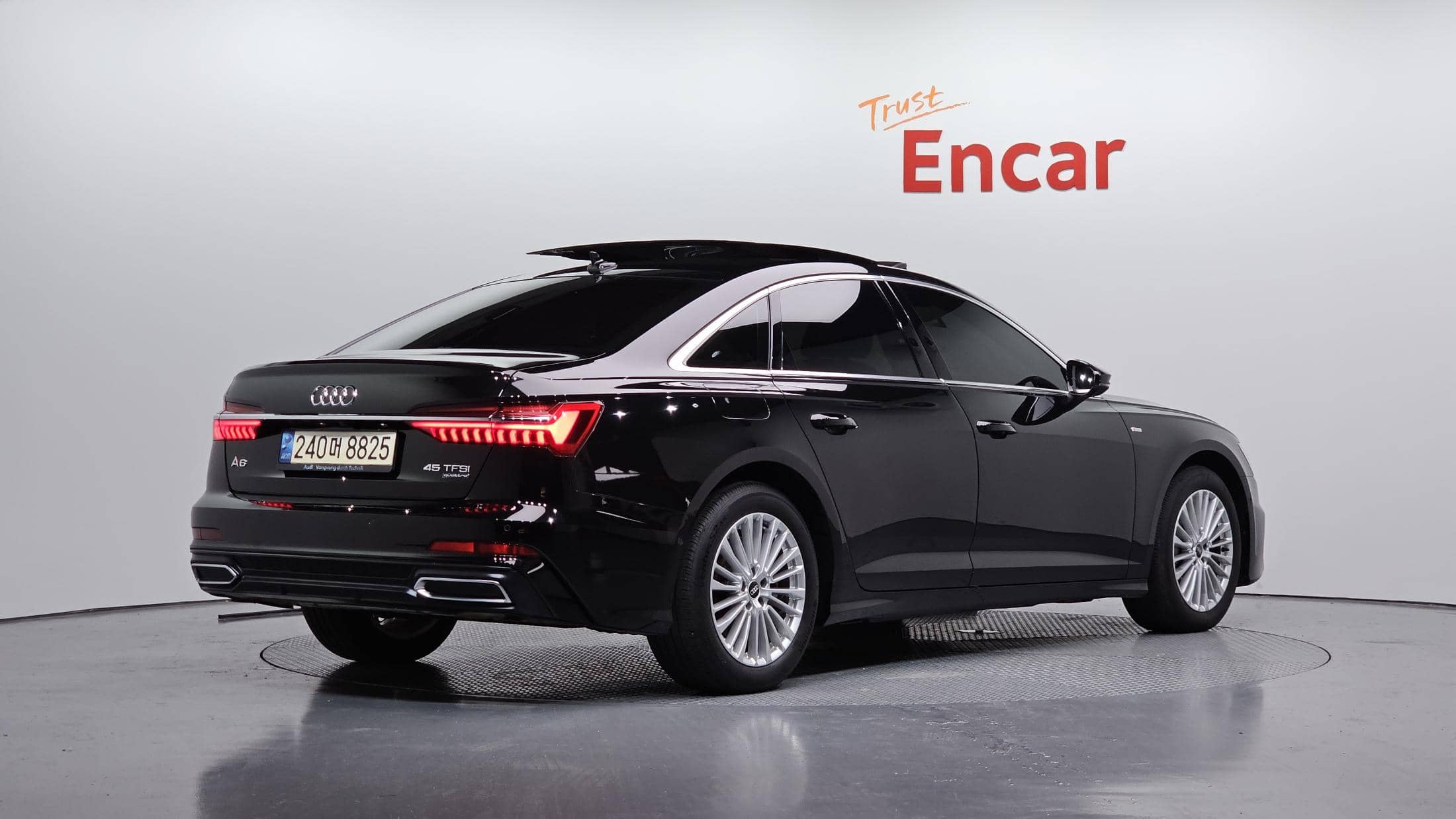 2021 AUDI A6 45 TFSI Quattro Premium - 2021 アウディ A6