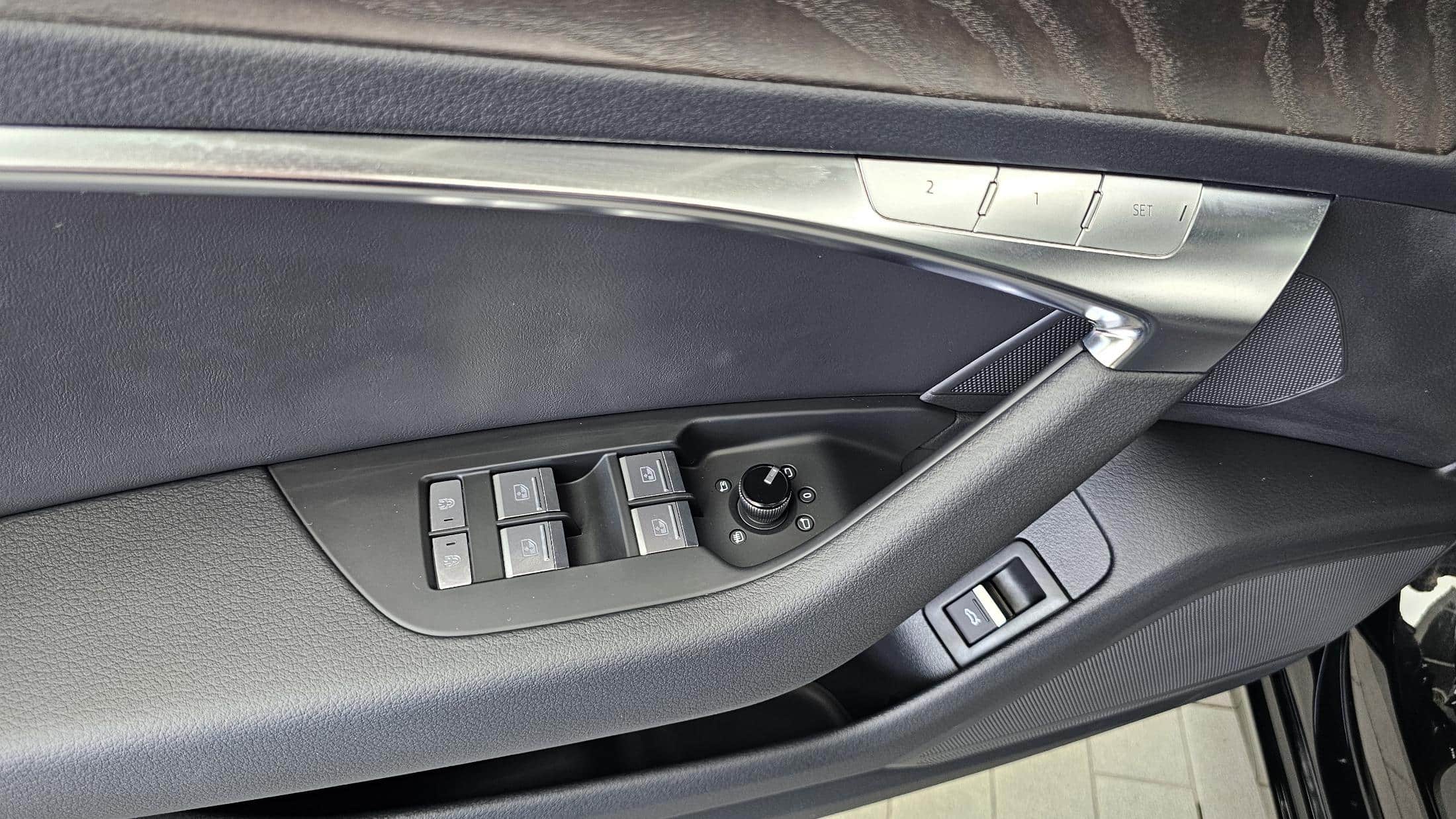 2023 AUDI A6 45 TFSI Quattro Premium - 2023 アウディ A6