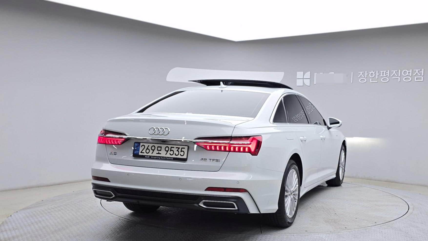 2021 AUDI A6 45 TFSI Premium - 2021 アウディ A6