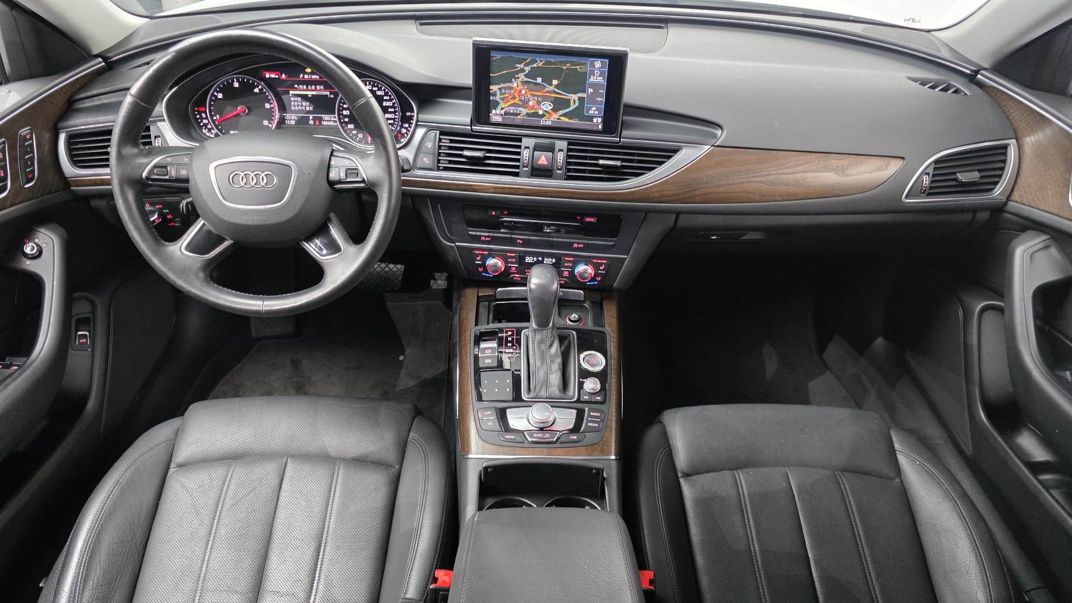 2016 AUDI A6 35 TDI Premium - 2016 アウディ A6