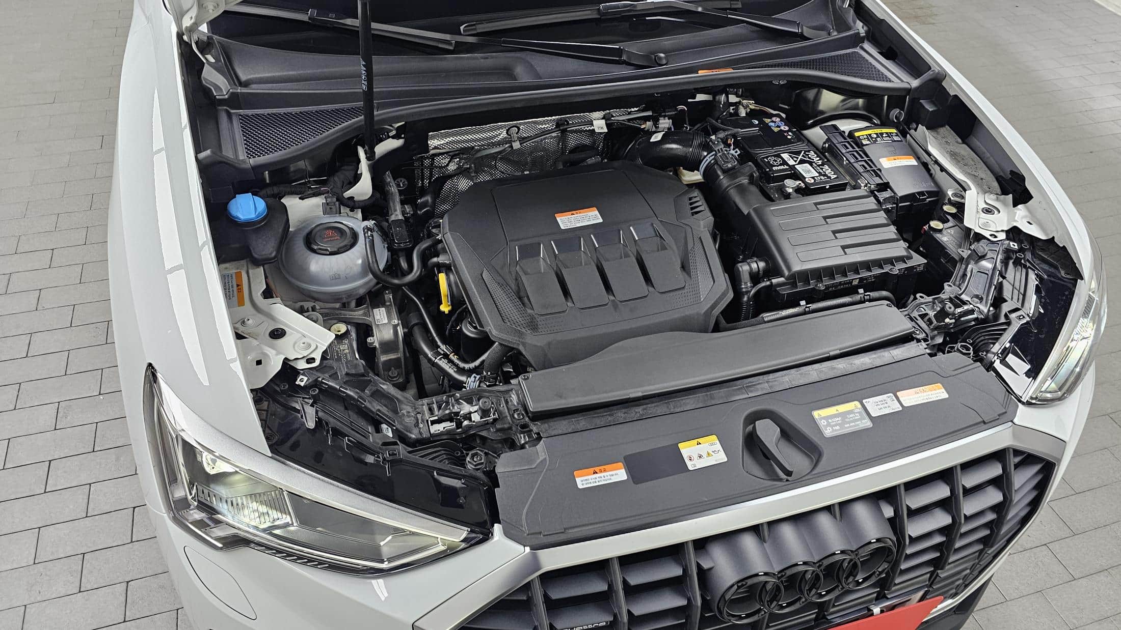 2025 AUDI Q3 40 TFSI Quattro - 2025 アウディ Q3