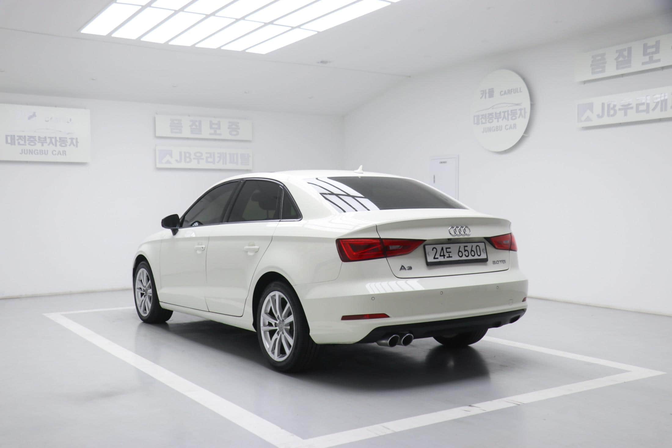 2014 AUDI A3 - 2014 أودي A3