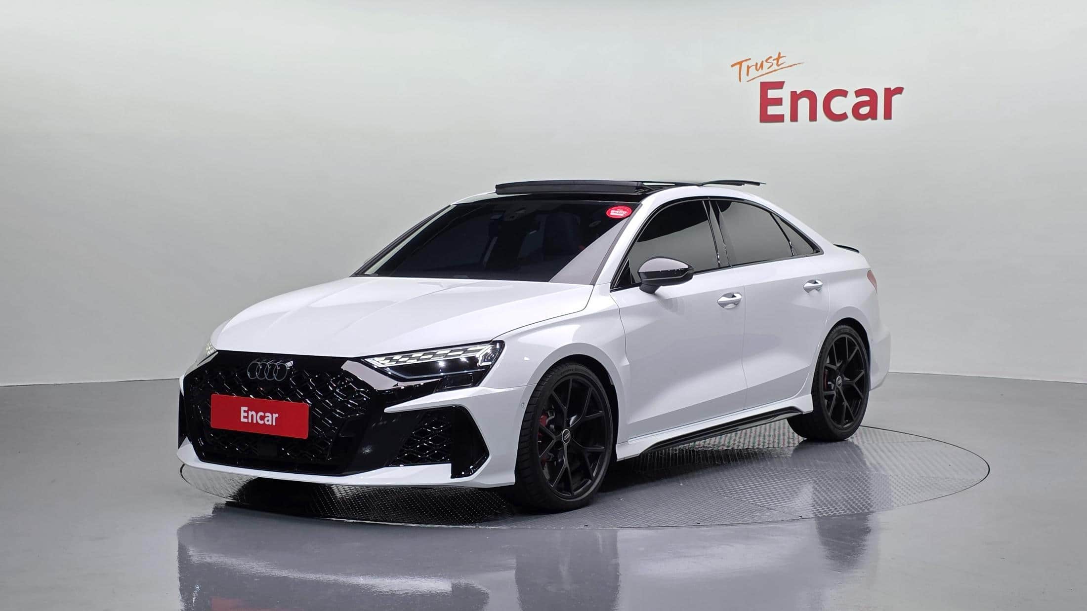 2025 AUDI RS3
