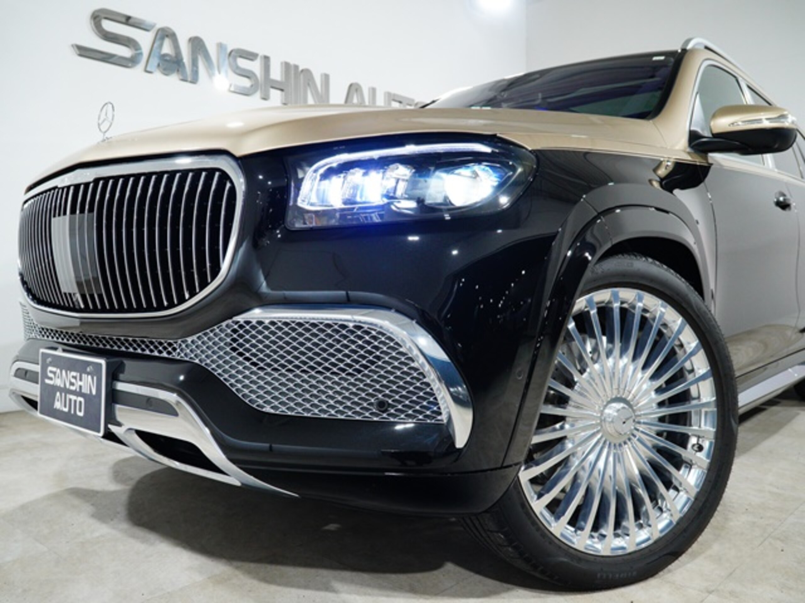 2023 Mercedes-Maybach GLS - メルセデス・マイバッハ GLS 600 4マチック (ISG搭載モデル) ファーストクラスパッケージ 4WD 純正ツートンカラー OPウッドインテリア