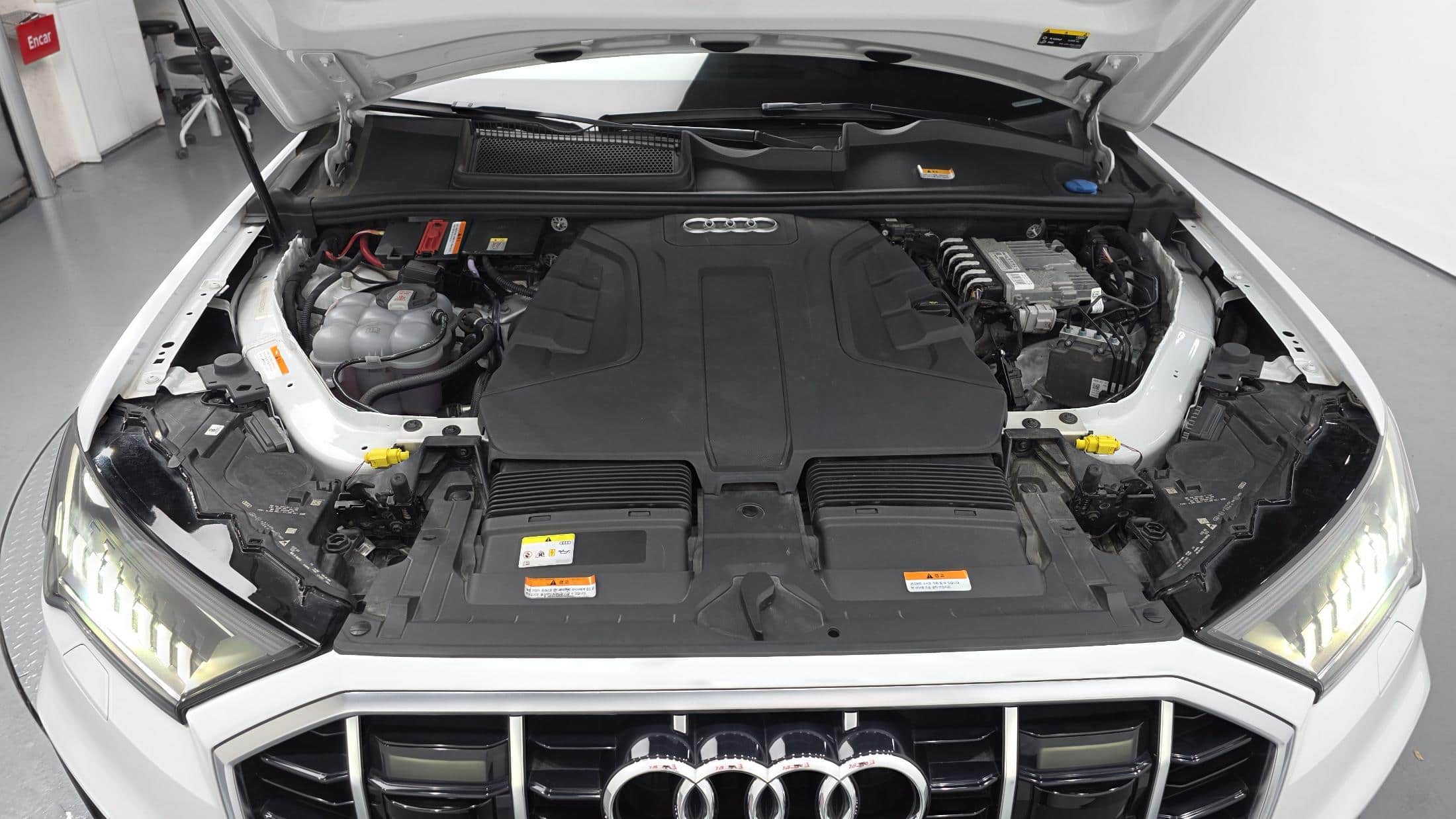 2022 AUDI Q7 45 TDI Quattro Premium - 2022 アウディ Q7