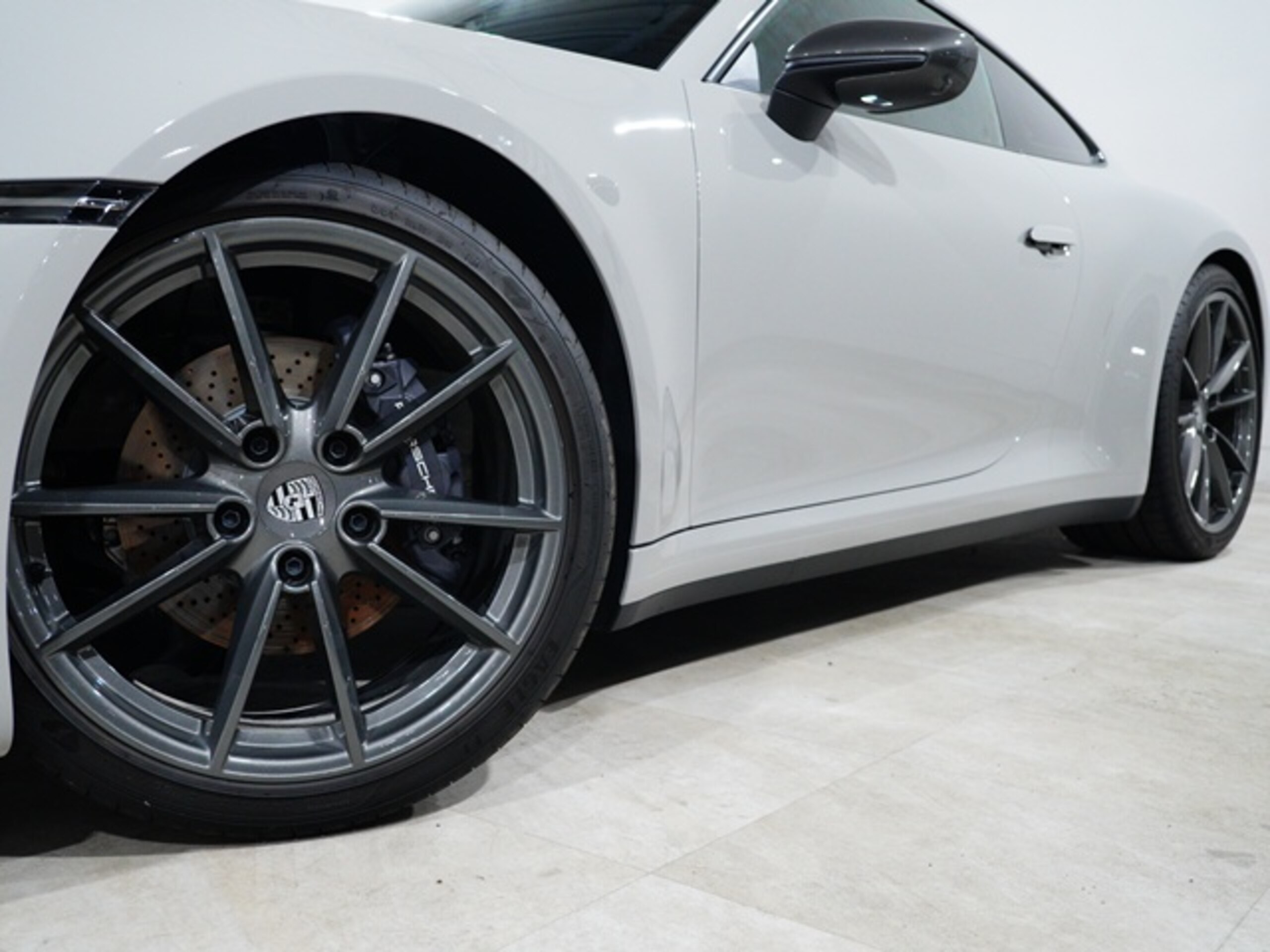 2022 Porsche 911 - ポルシェ 911 カレラT フロントリフト スポーツクロノ スポーツエキゾースト カレラ20/21AW パワステ+ エクスクルーシブデザインテールライト GTステアリング レーンチェンジアシスト