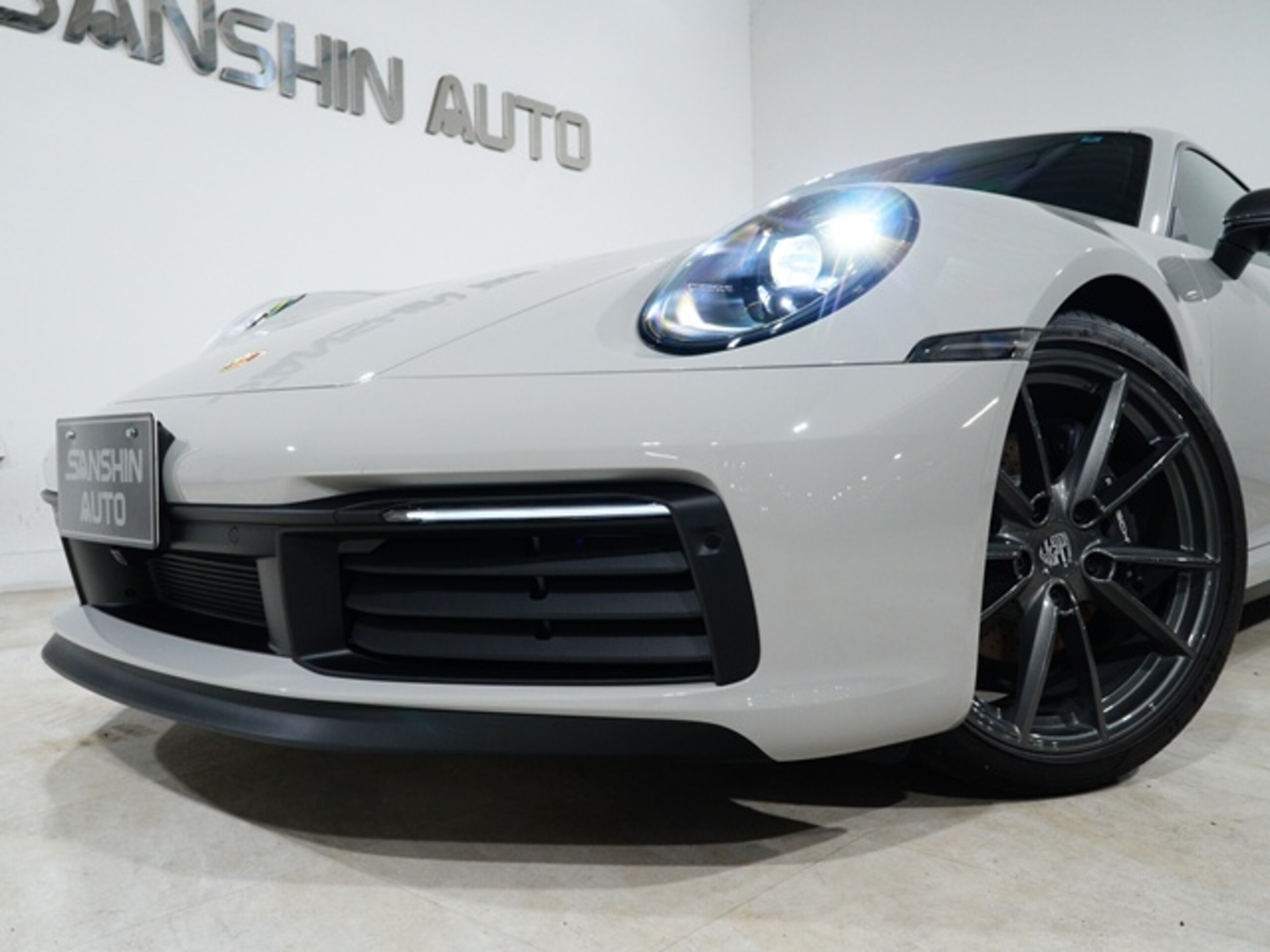 2022 Porsche 911 - ポルシェ 911 カレラT フロントリフト スポーツクロノ スポーツエキゾースト カレラ20/21AW パワステ+ エクスクルーシブデザインテールライト GTステアリング レーンチェンジアシスト