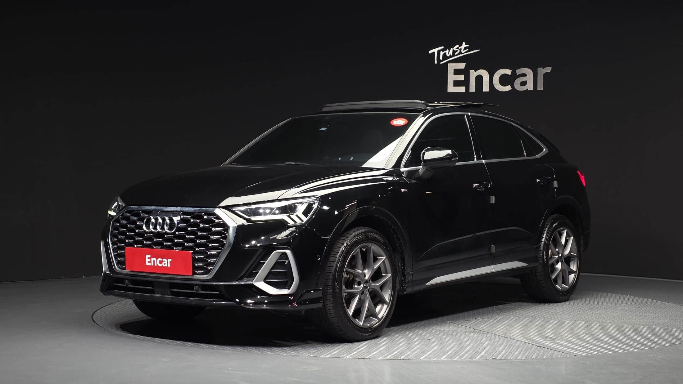 2020 AUDI Q3 35 TDI Premium Sportback - 2020 アウディ Q3