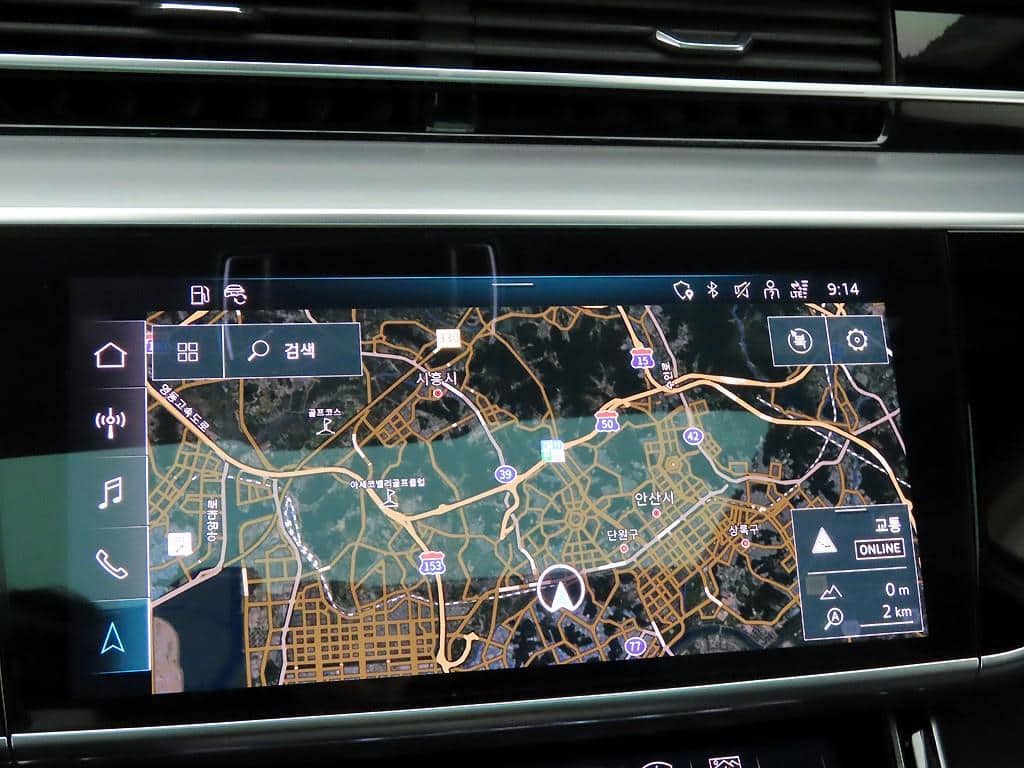 2021 AUDI A8