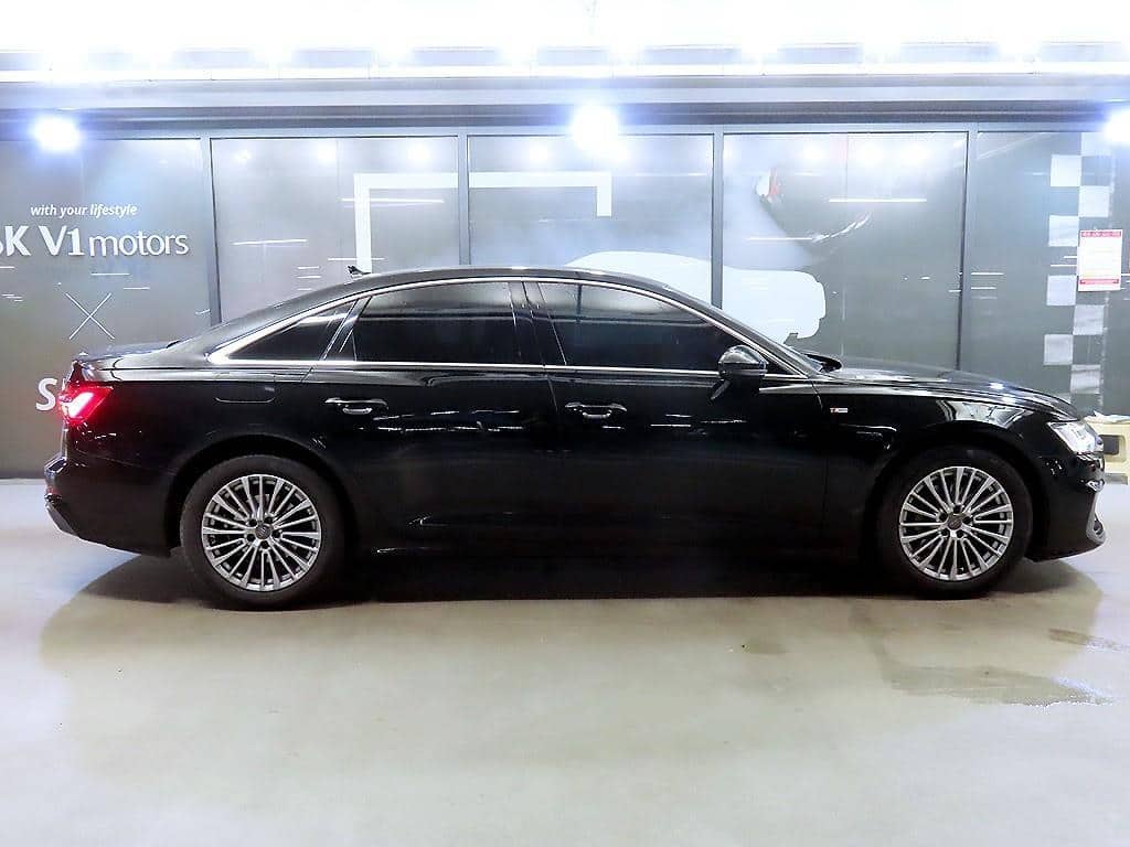 2020 AUDI A6