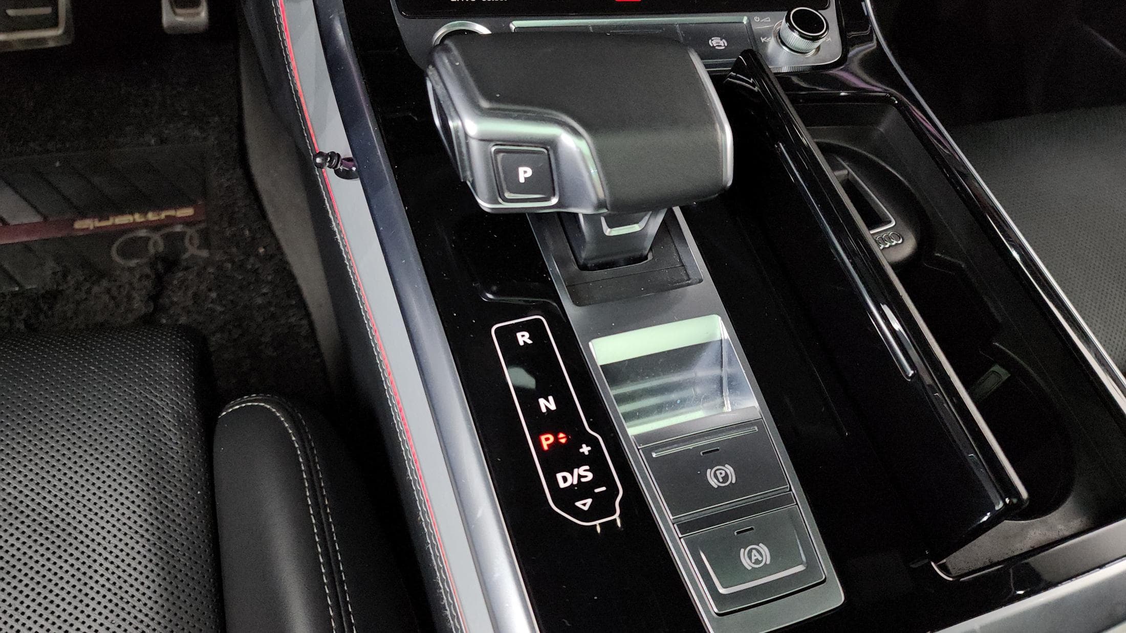 2021 AUDI Q7 55 TFSI Quattro Premium - 2021 アウディ Q7