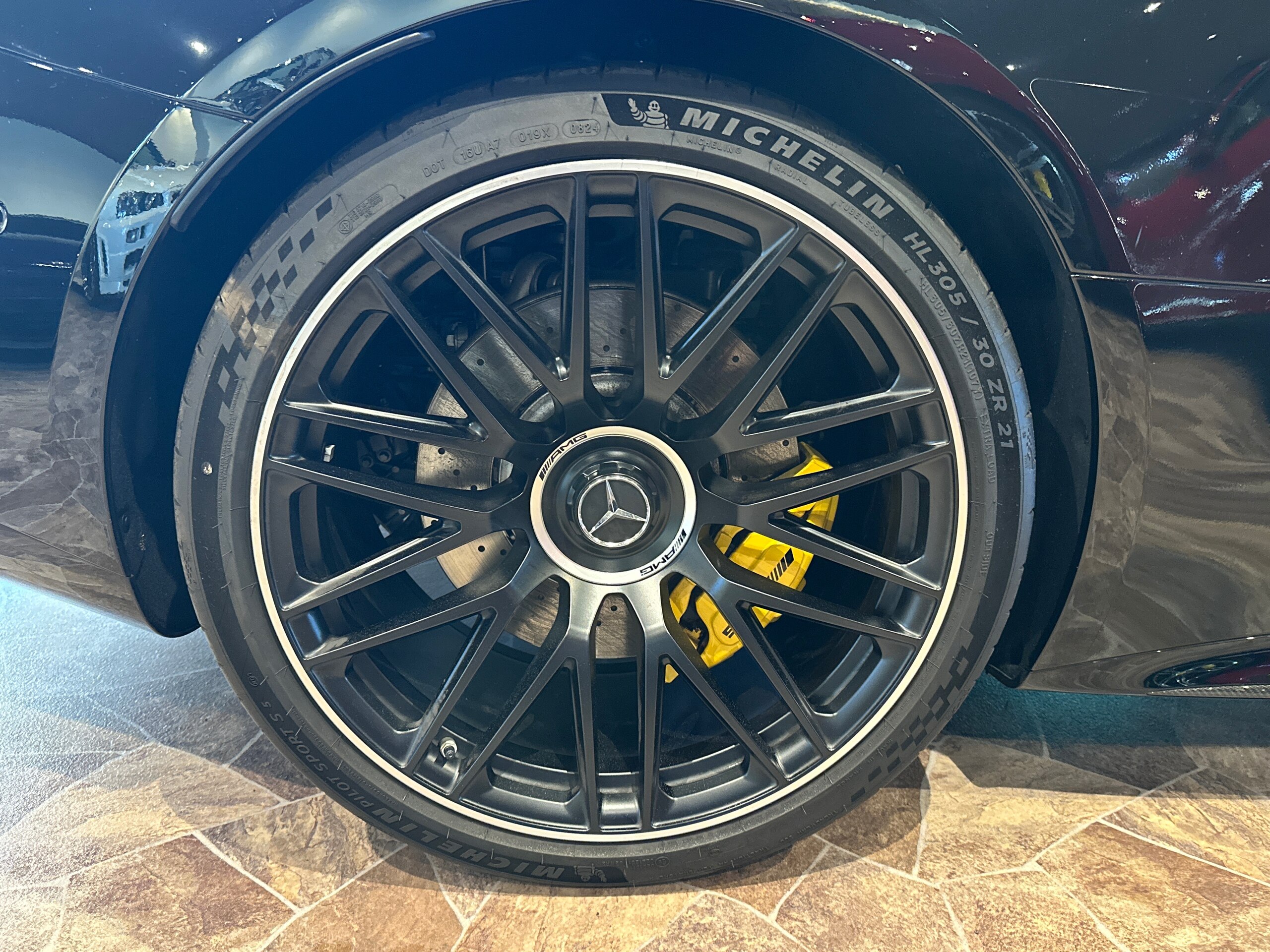2024 Mercedes-AMG GT
