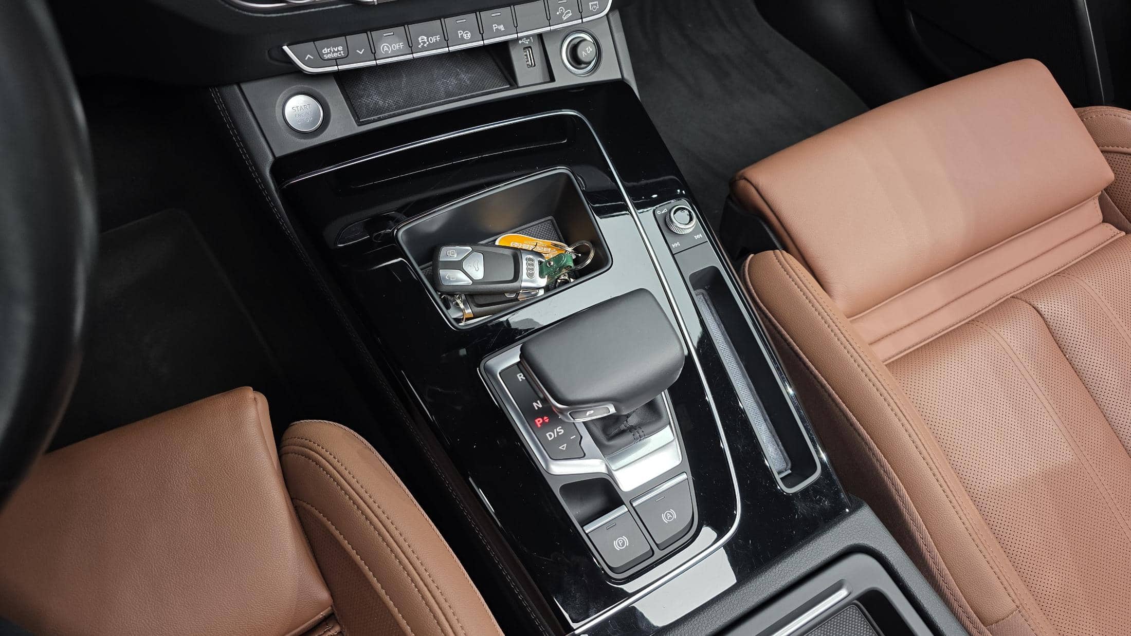 2022 AUDI Q5 - 2022 アウディ Q5