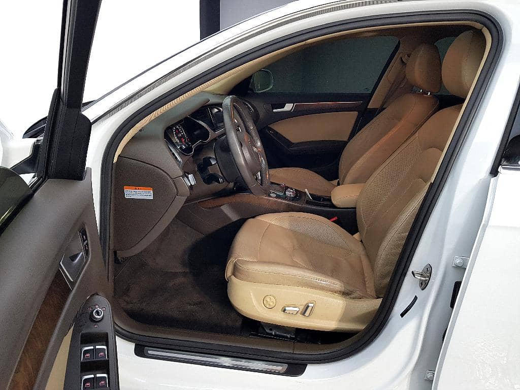 2015 AUDI A4 - 2015 أودي A4