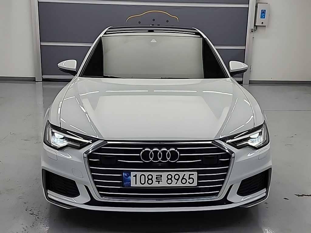 2022 AUDI A6