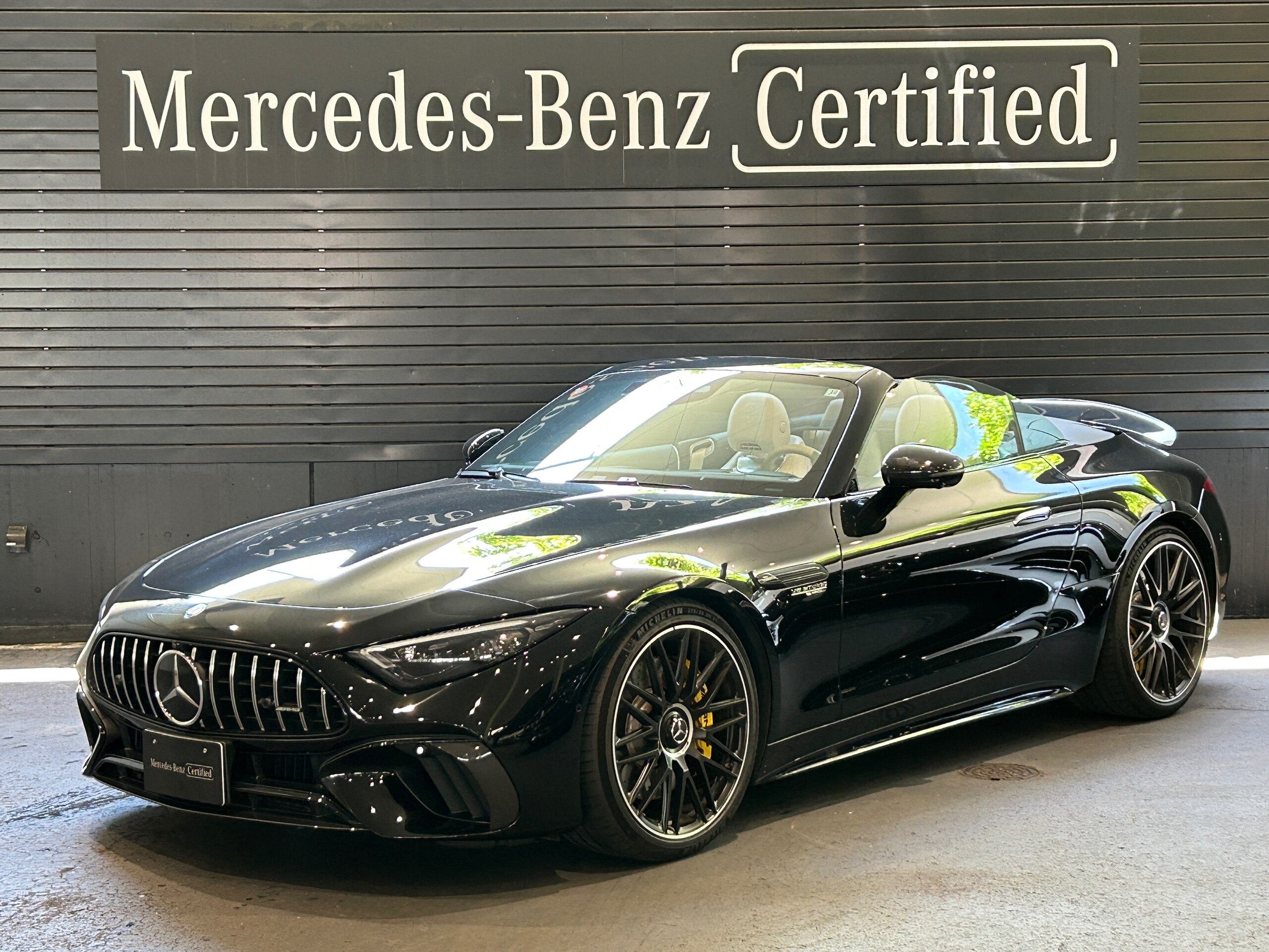 2025 Mercedes-AMG SLClass - メルセデスＡＭＧ SLクラス SL63 4マチックプラス 4WD MP202501 幌グレー/AMGカーボンパッケージ/21インチAMGアルミホイール/AMGカーボンエクステリアパッケージ/AMGカーボンファイバーインテリアトリム/AMGカーボンファイバードアミラー/リアアクスルステアリング/エアスカーフ