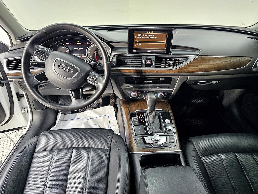 2016 AUDI A6 - 2016 アウディ A6