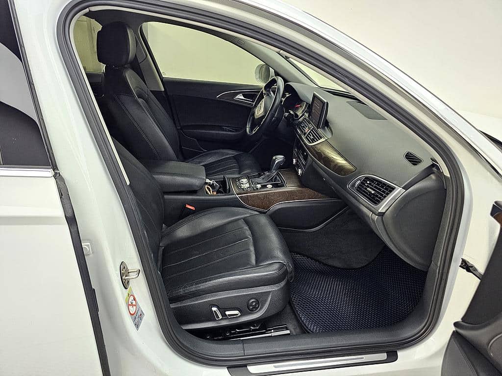 2016 AUDI A6 - 2016 アウディ A6