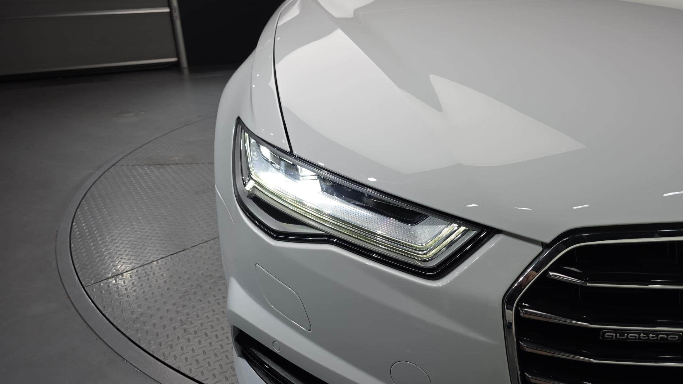 2017 AUDI A6 40 TFSI Quattro Premium - 2017 أودي A6