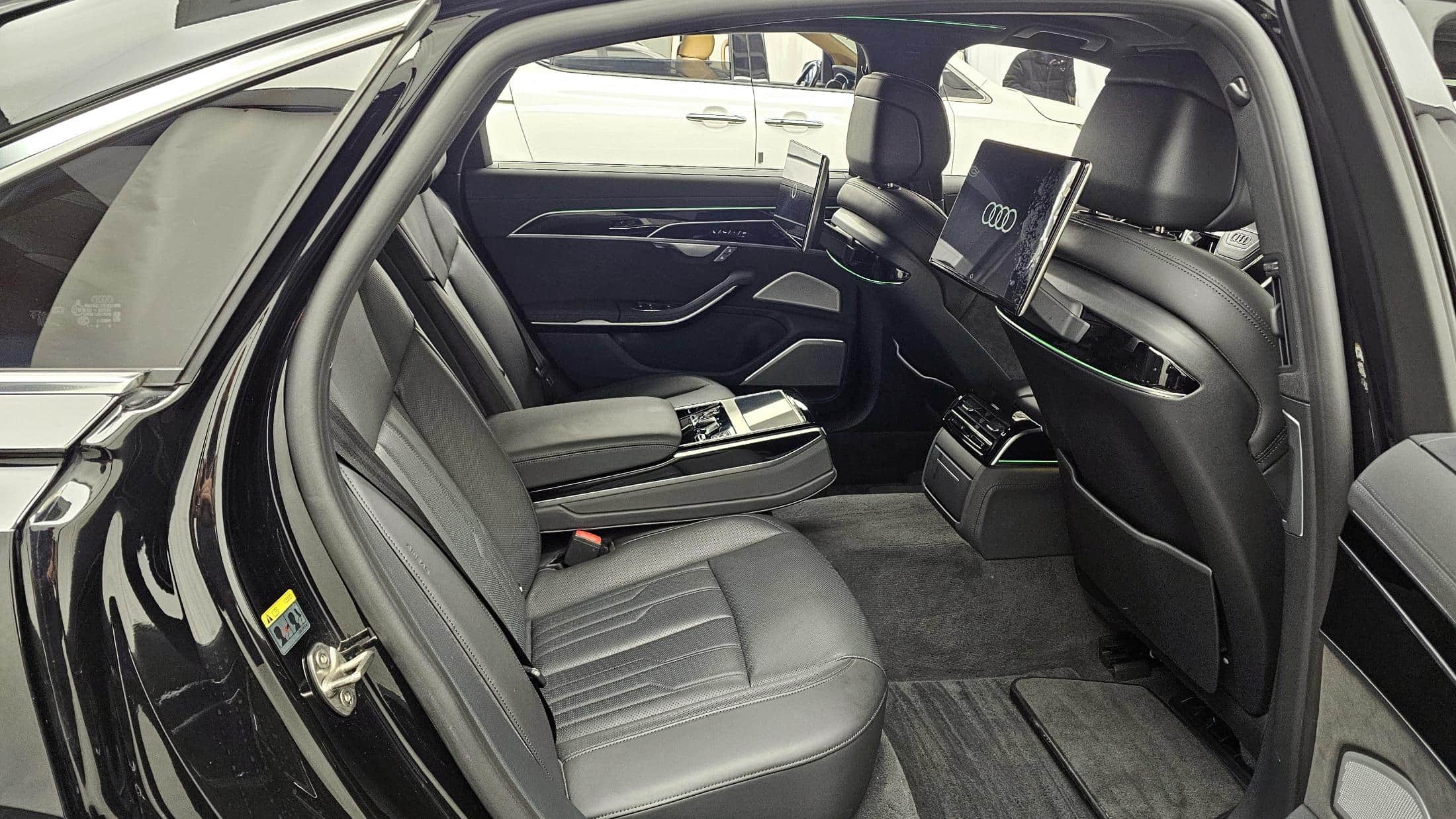 2021 AUDI A8 55 TFSI Quattro LWB