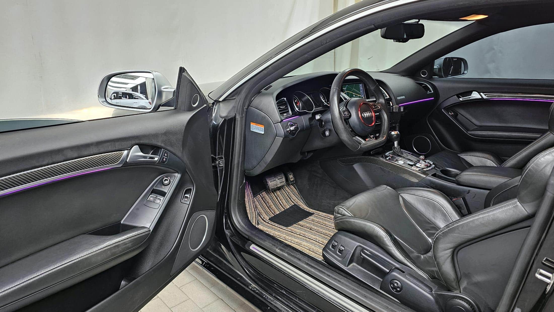 2013 AUDI RS5 - 2013 أودي RS5