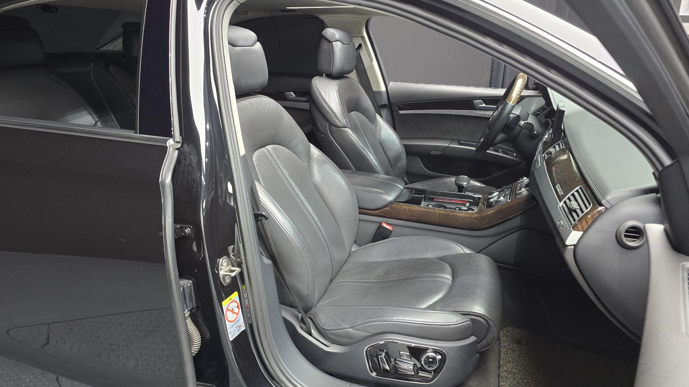 2015 AUDI A8 60 TDI Quattro - 2015 アウディ A8